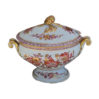 Soupière en porcelaine