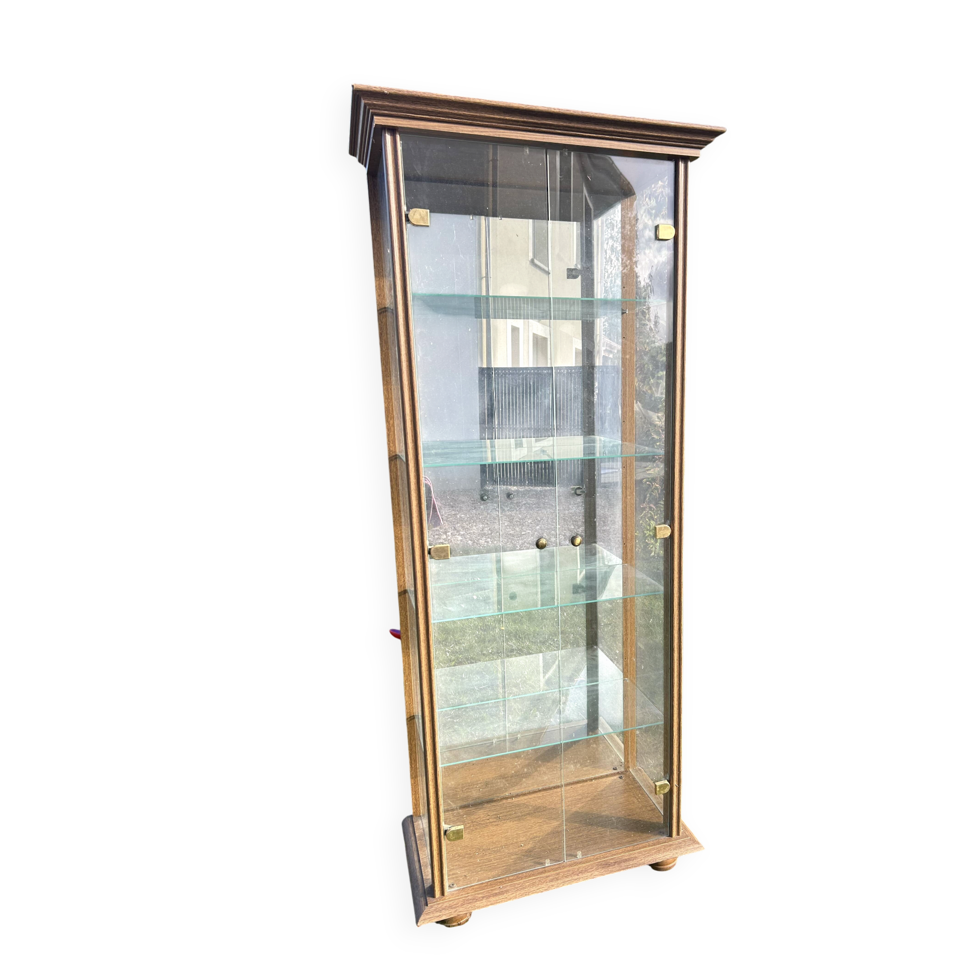 Small display cabinet
