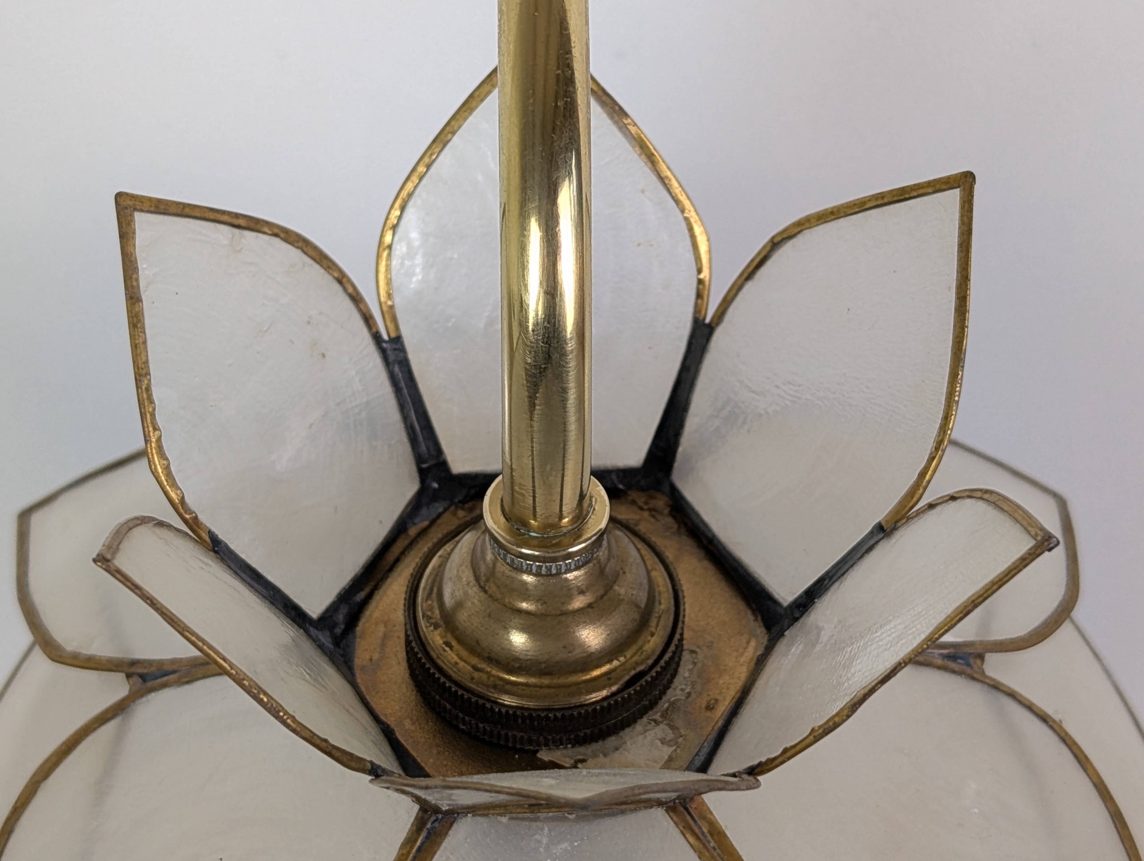 Applique fleur de lotus en nacre