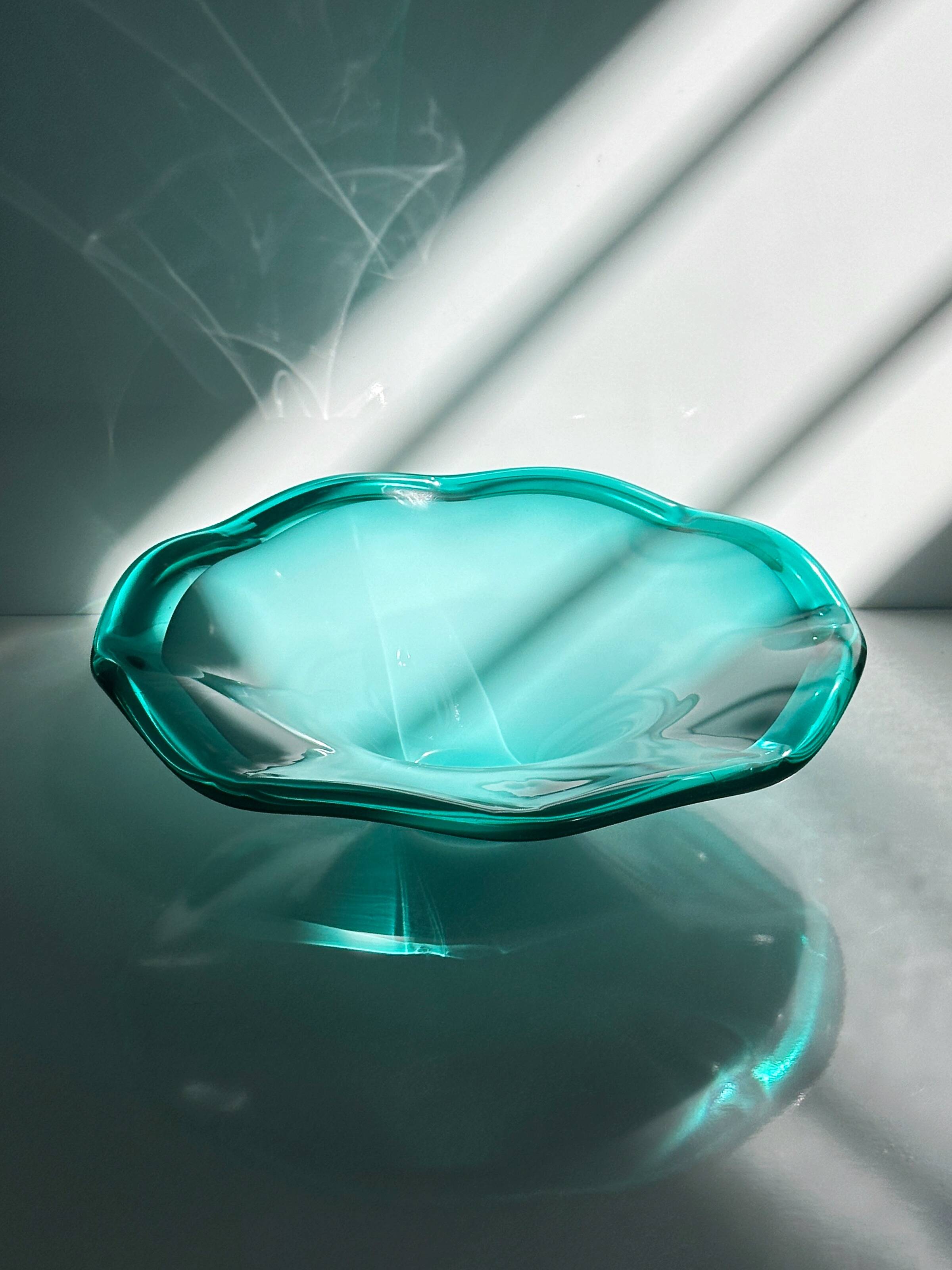 Coupe en opaline turquoise Seguso, Italie années 80