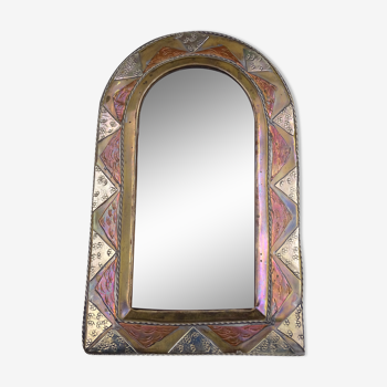 Miroir oriental en cuivre travaillé - 24x15cm