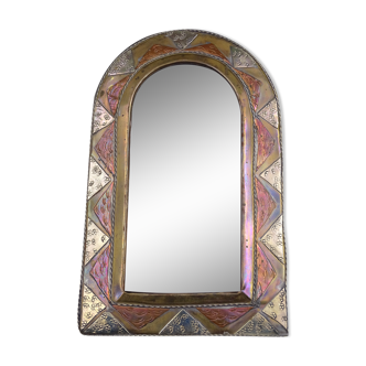 Oriental mirror in worked copper 24x15cm