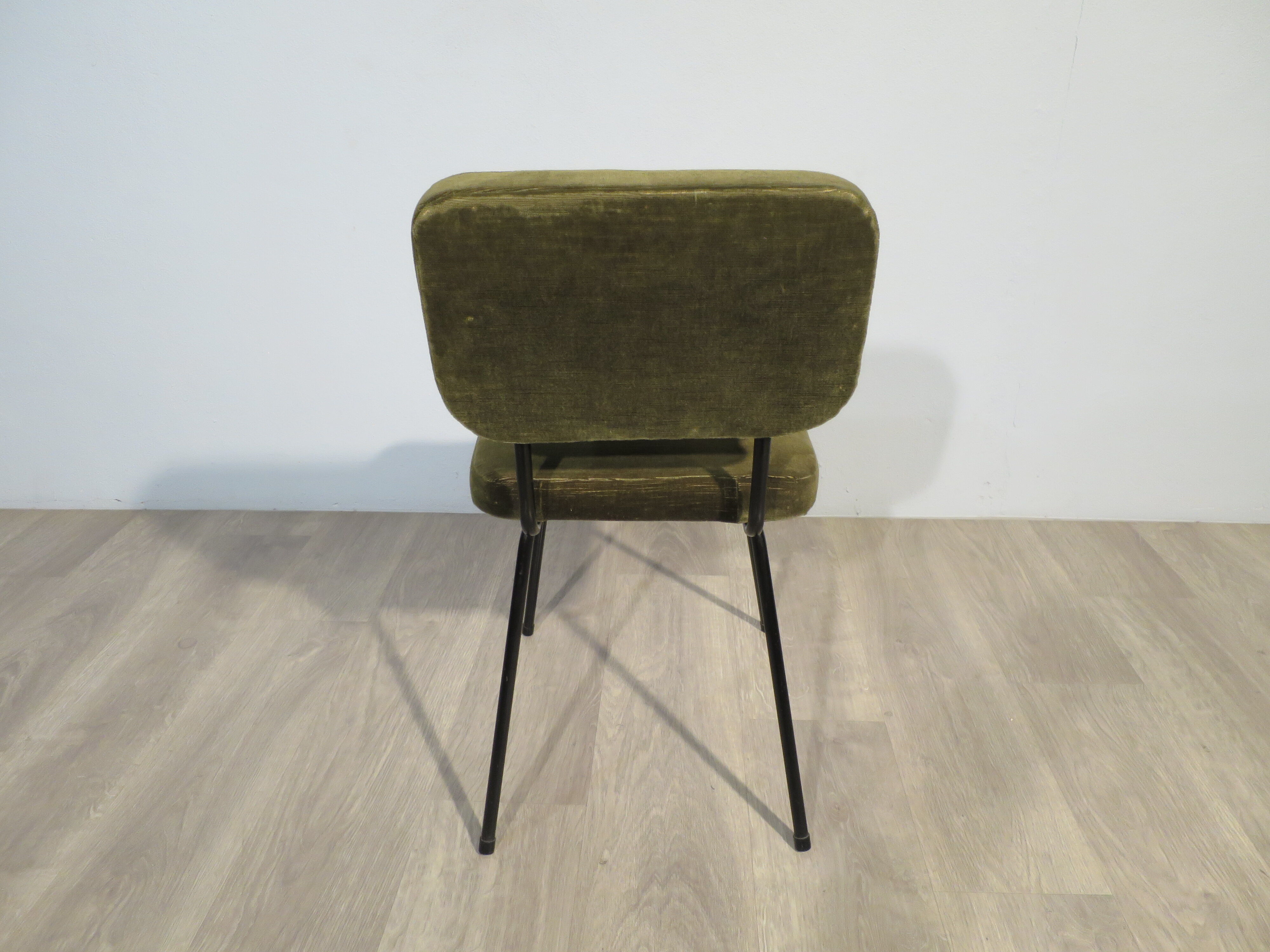 André Simard for Airborne Chair