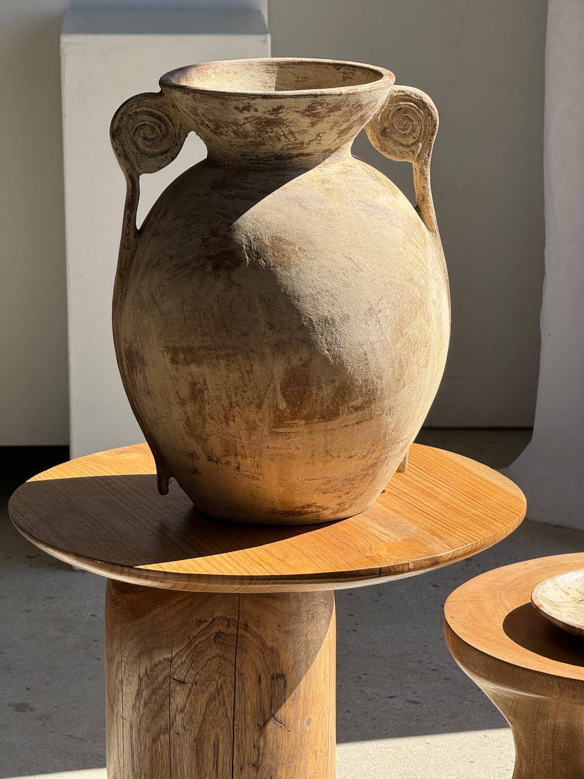 Petrified wood catchall or dish in light grey with rings D27x25 -3320