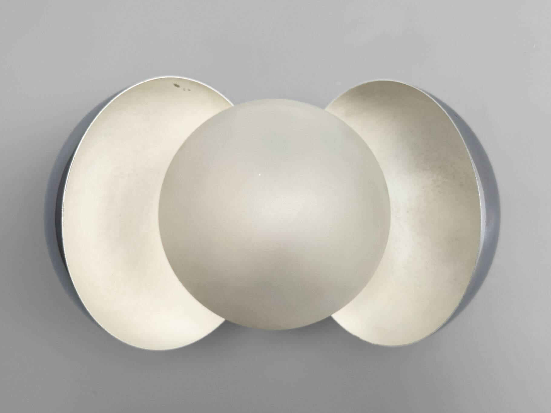 Wall lamp “Diaframma” by Piero & Monti for Fontana Arte, Italy, 1960s