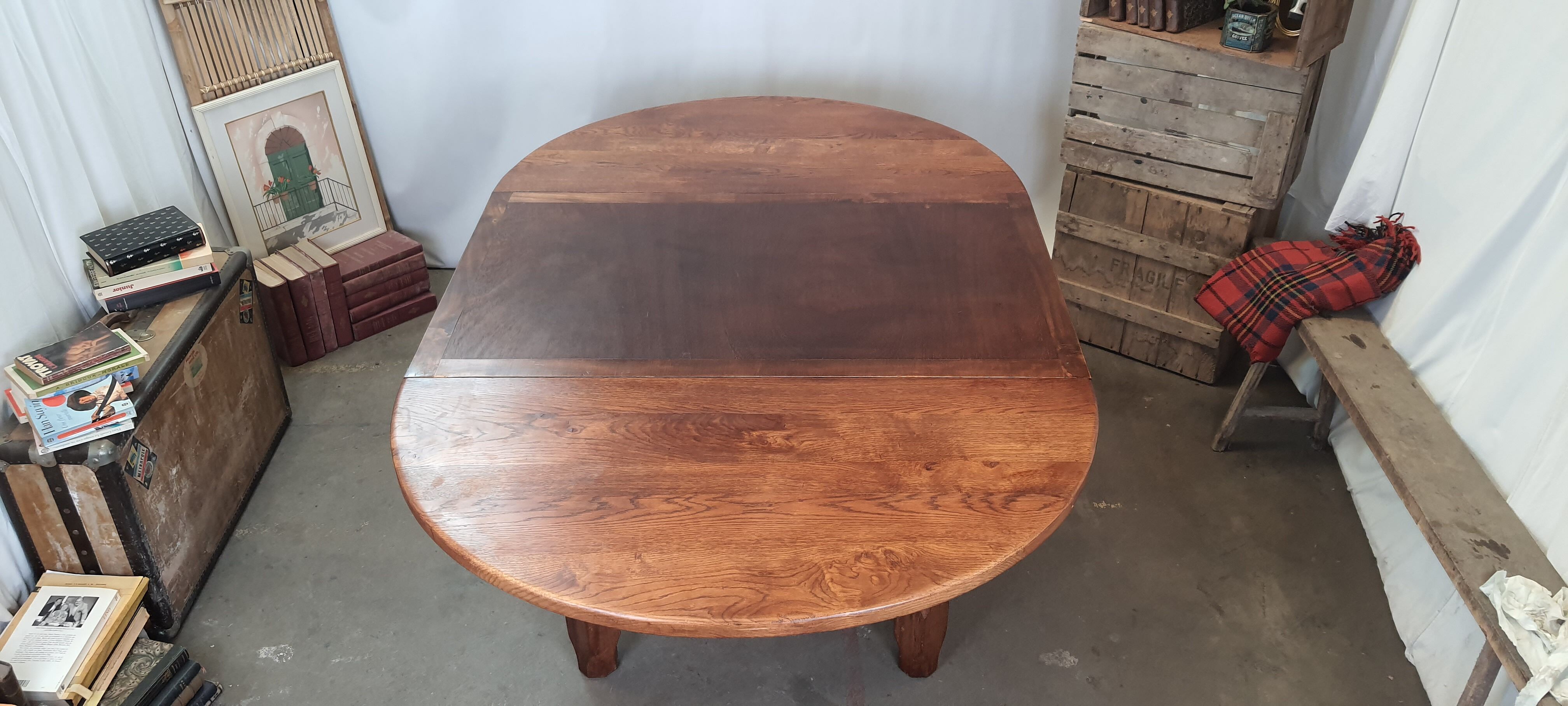 Table rustique ronde chêne massif