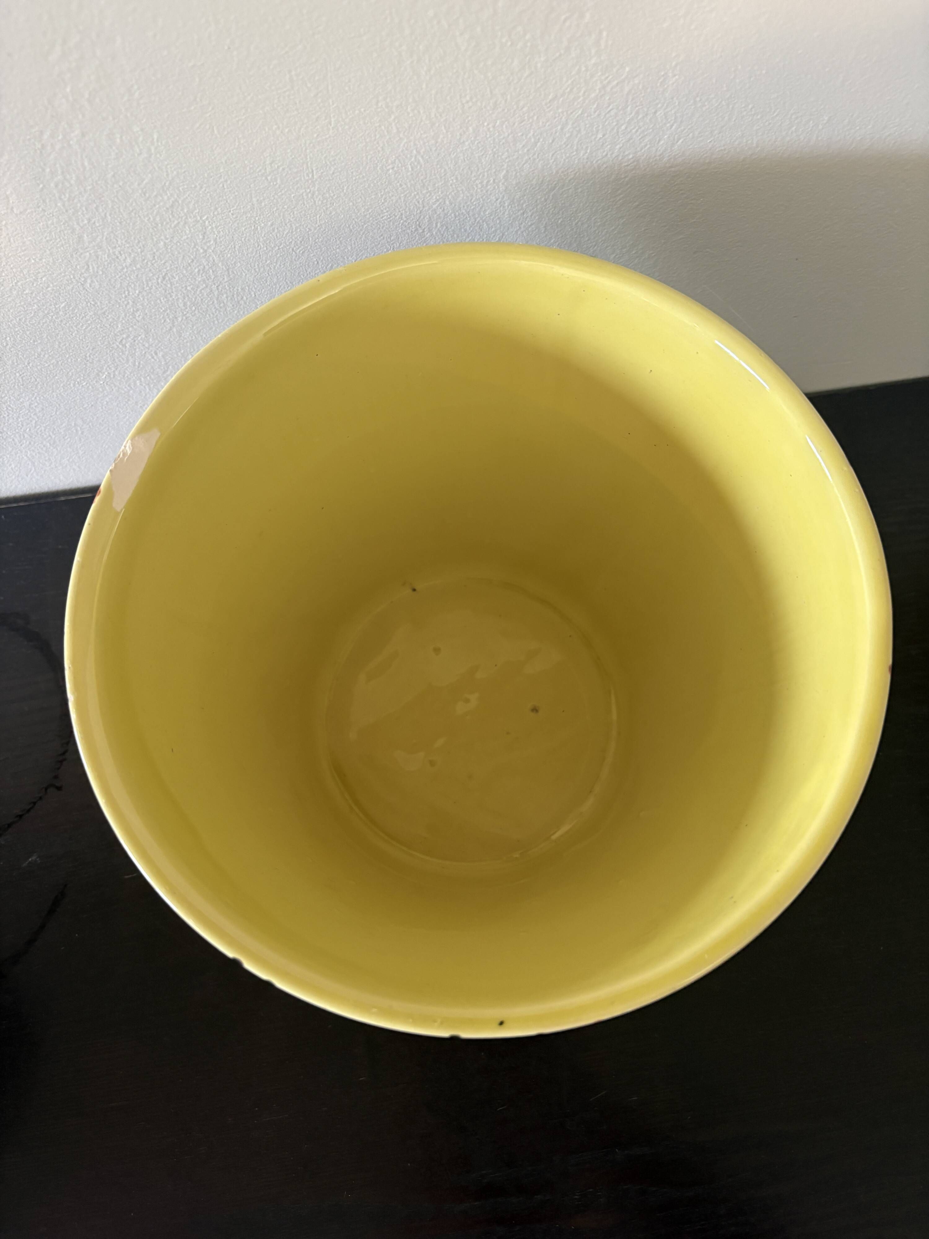 Large vintage Saint-Clément cache-pot – Hand-painted earthenware from the 1950s