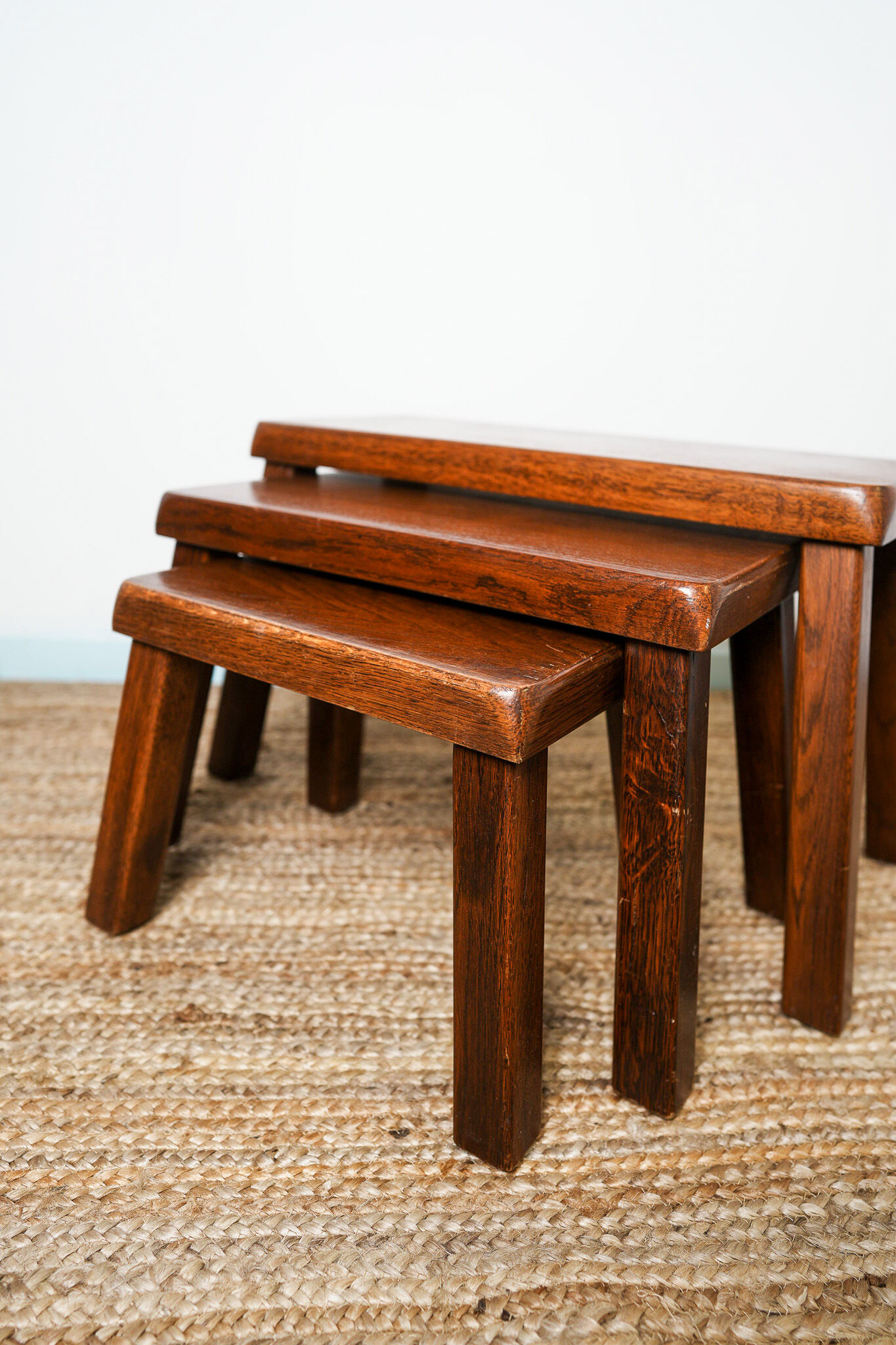 Oak nesting tables