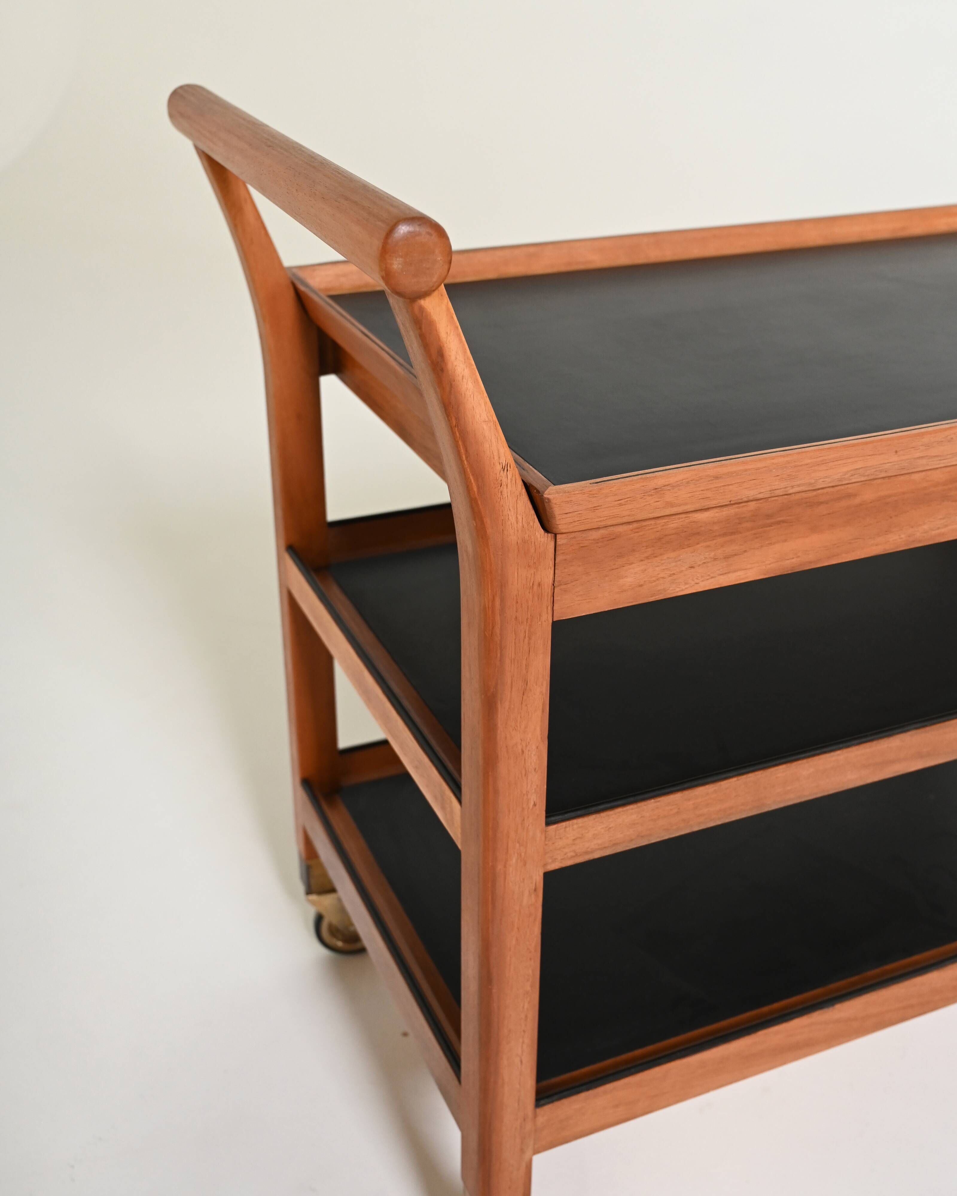 Chariot de service en acajou scandinave, années 1950