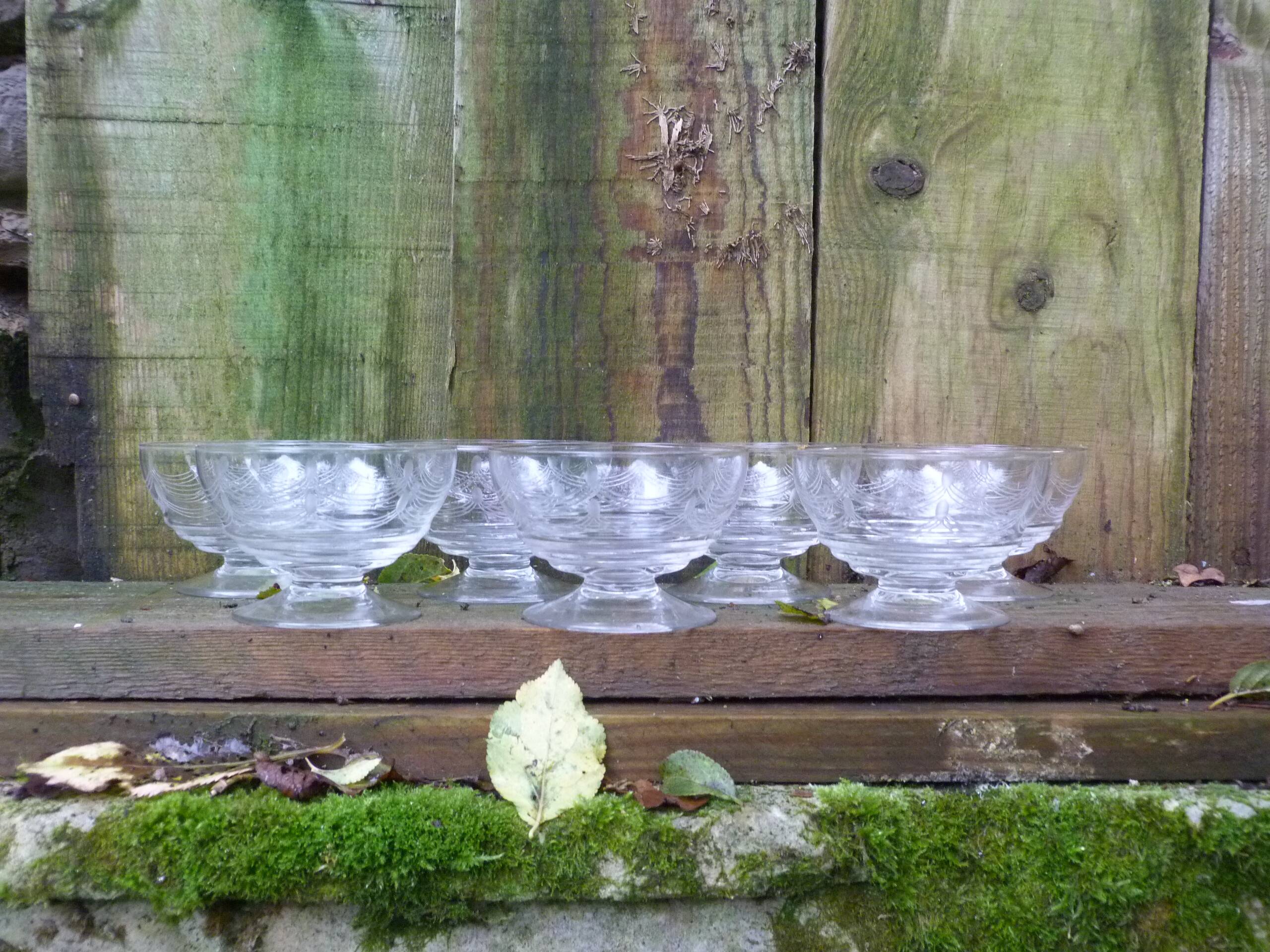Set of 7 engraved crystal stemmed dessert cups