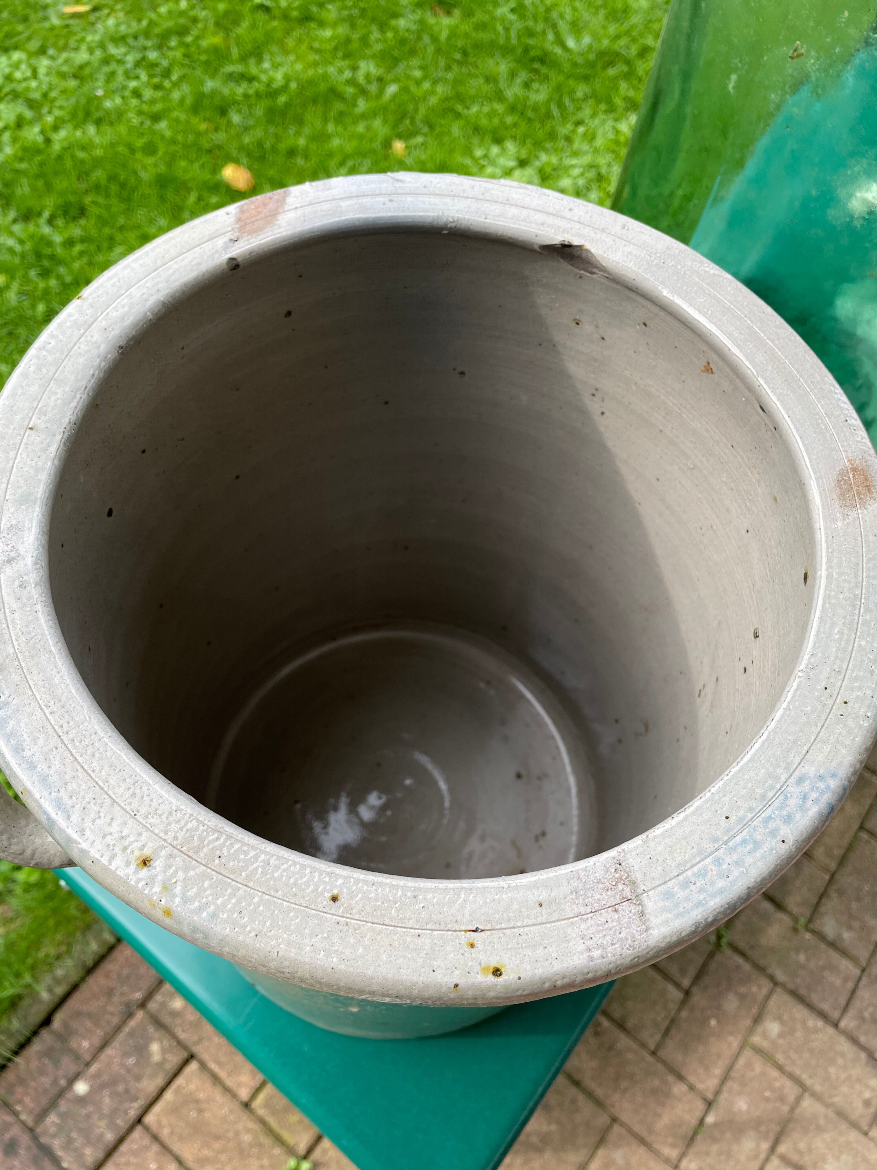 Sauerkraut stoneware pot