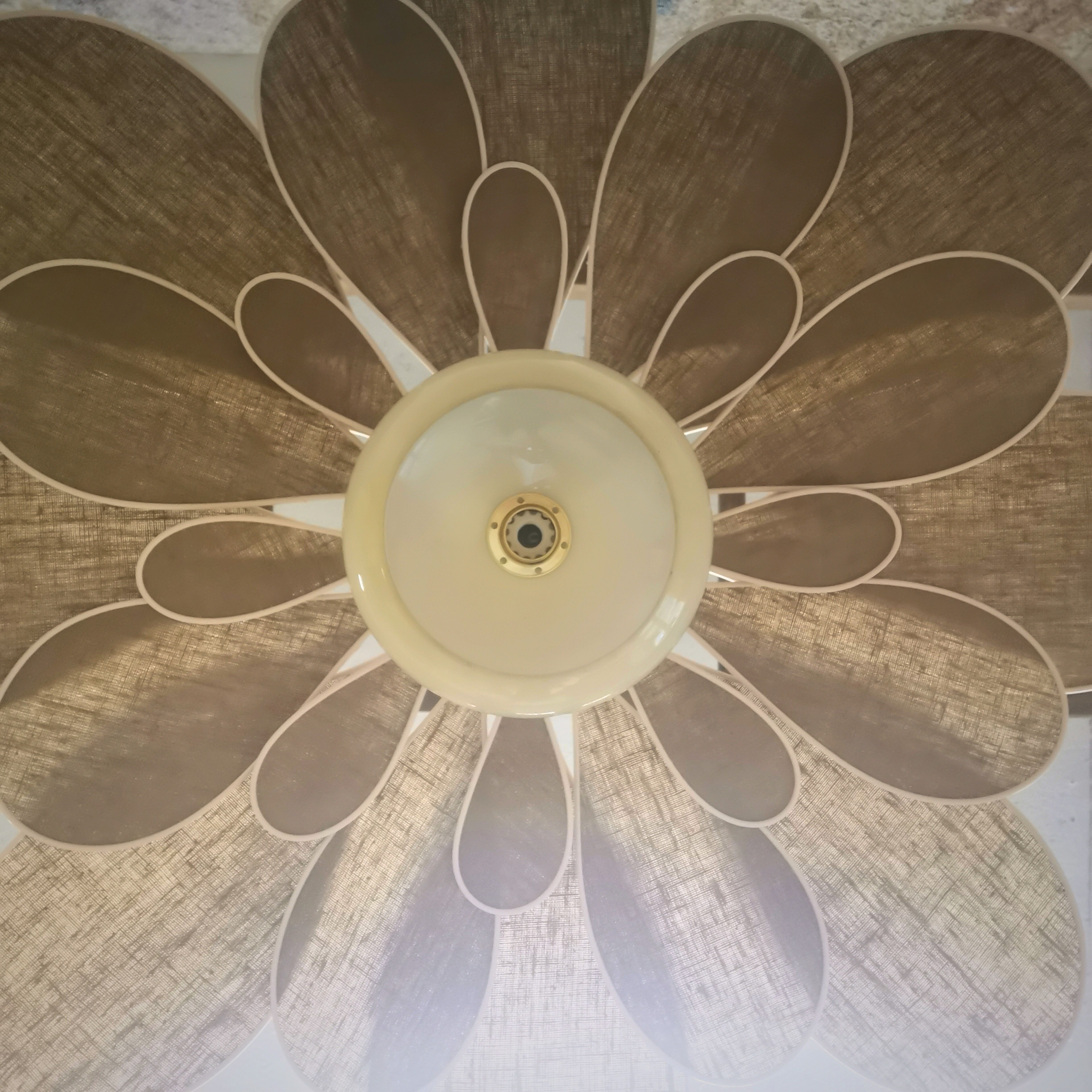 Suspension old opaline globe and petals linen and rattan