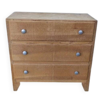 Pine chest of drawers