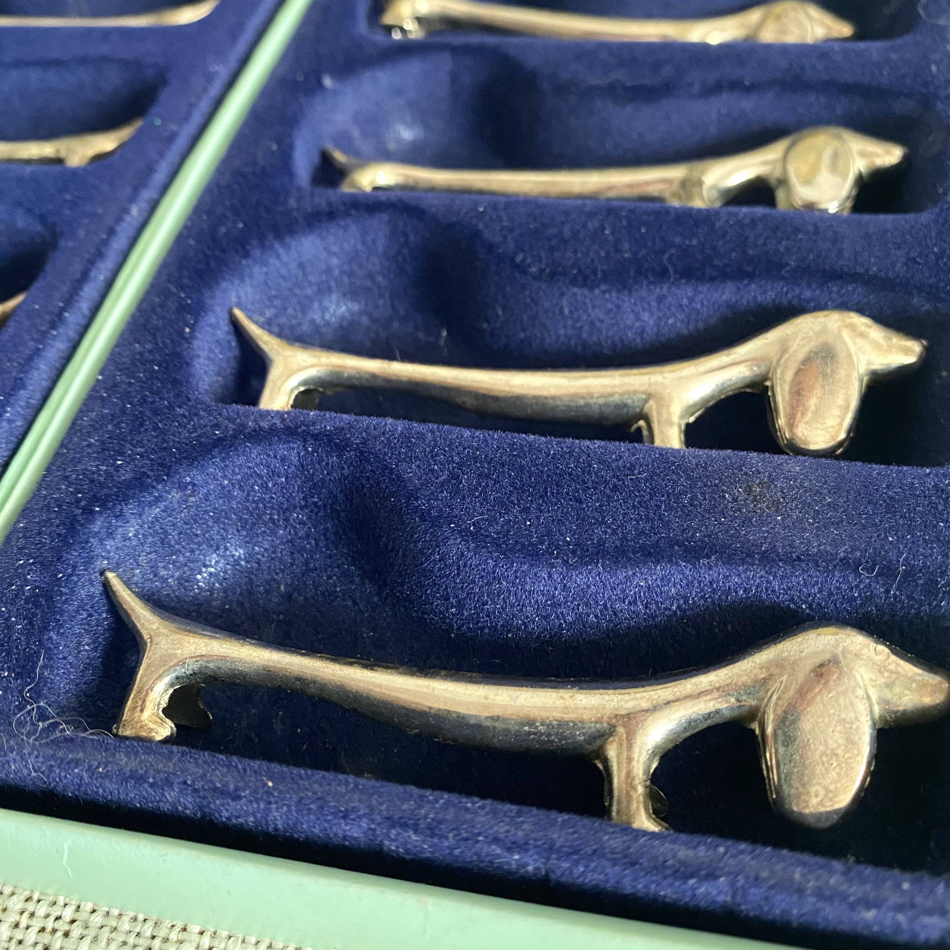 Vintage dachshund dog knife holder