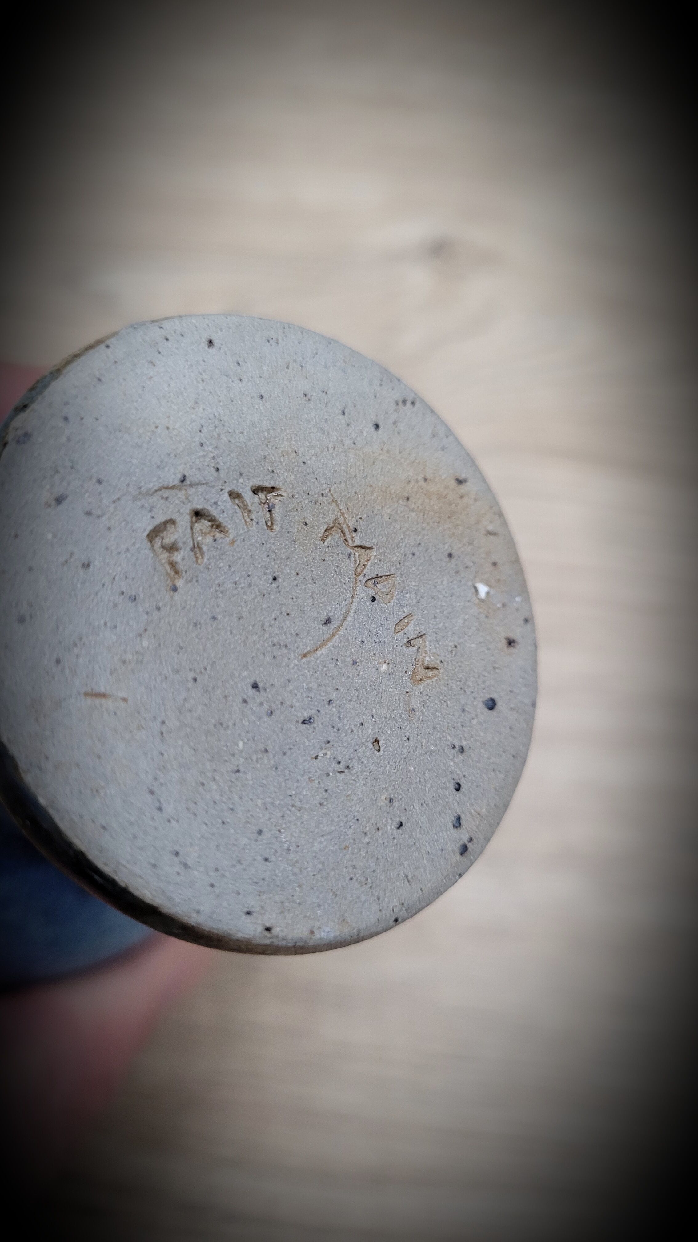 Set 4 blue sandstone cups