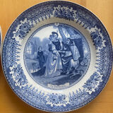 Creil Montereau - duo of blue plates