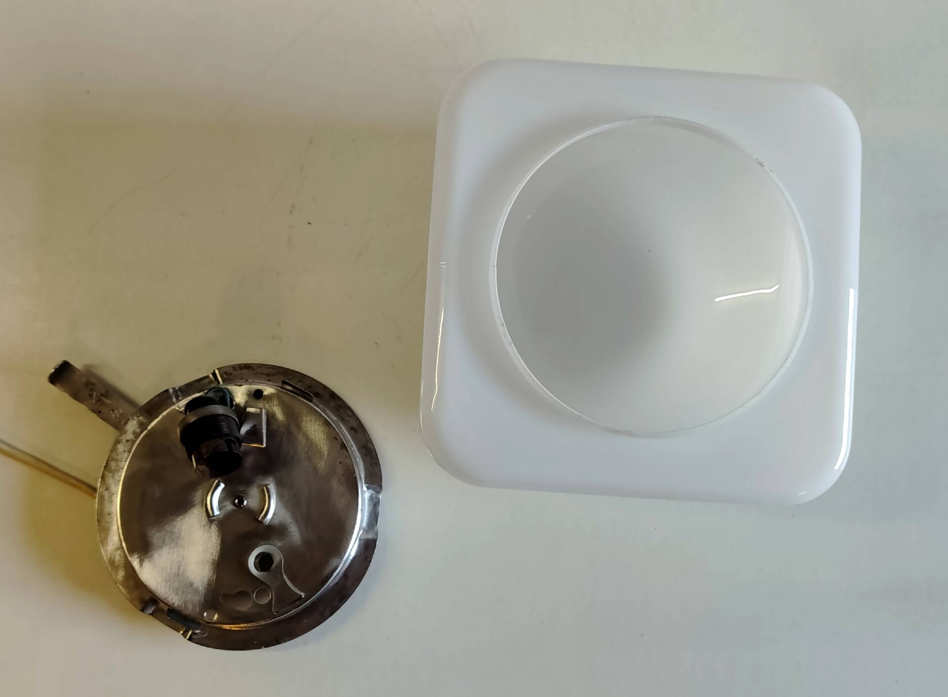 Ceiling light or opaline globe wall light - mid 20th century.