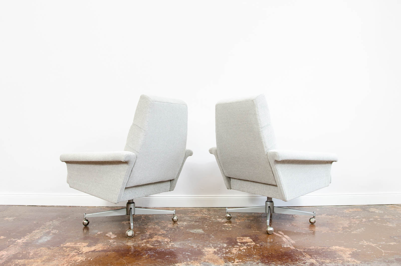 Pair of swivel armchairs 1970's Czechoslovakia