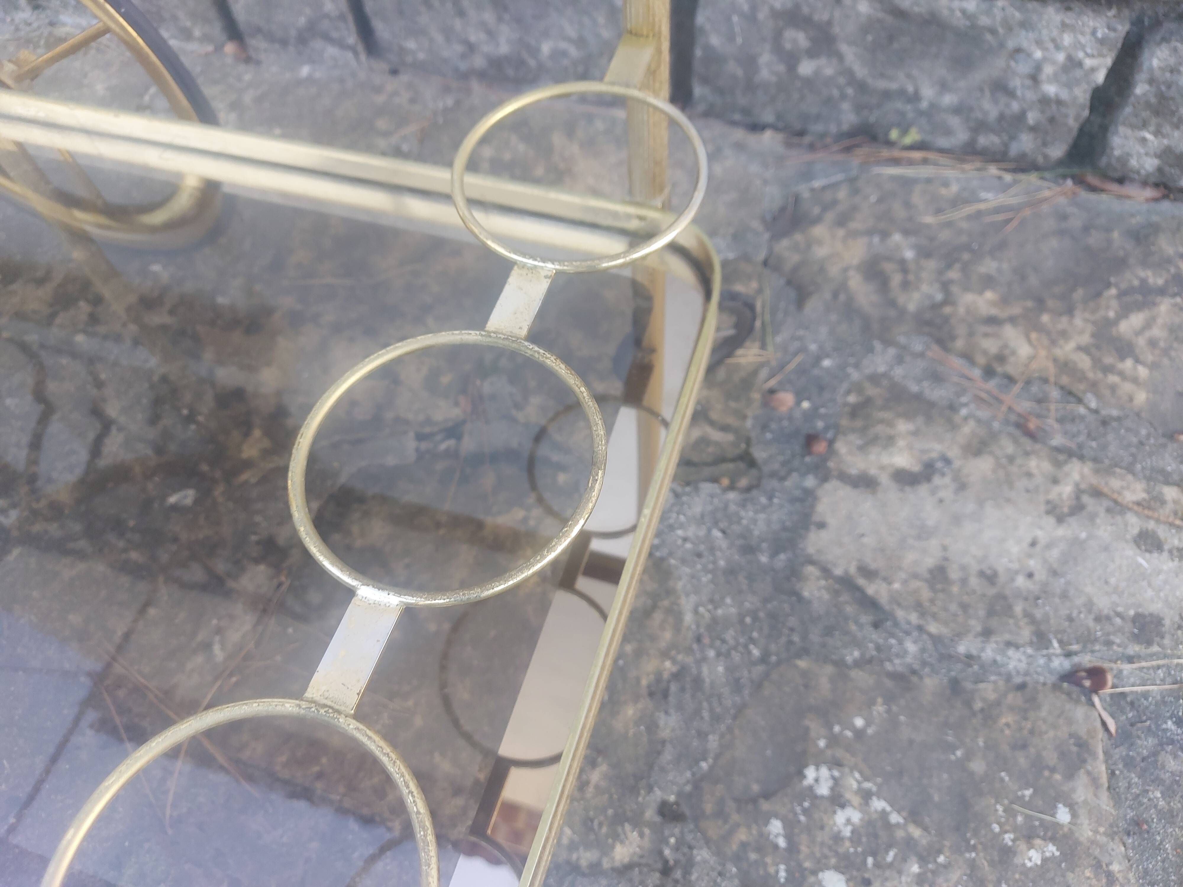 Vintage rolling metal dore service