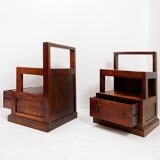 Paire de tables de chevet en bois anciennes