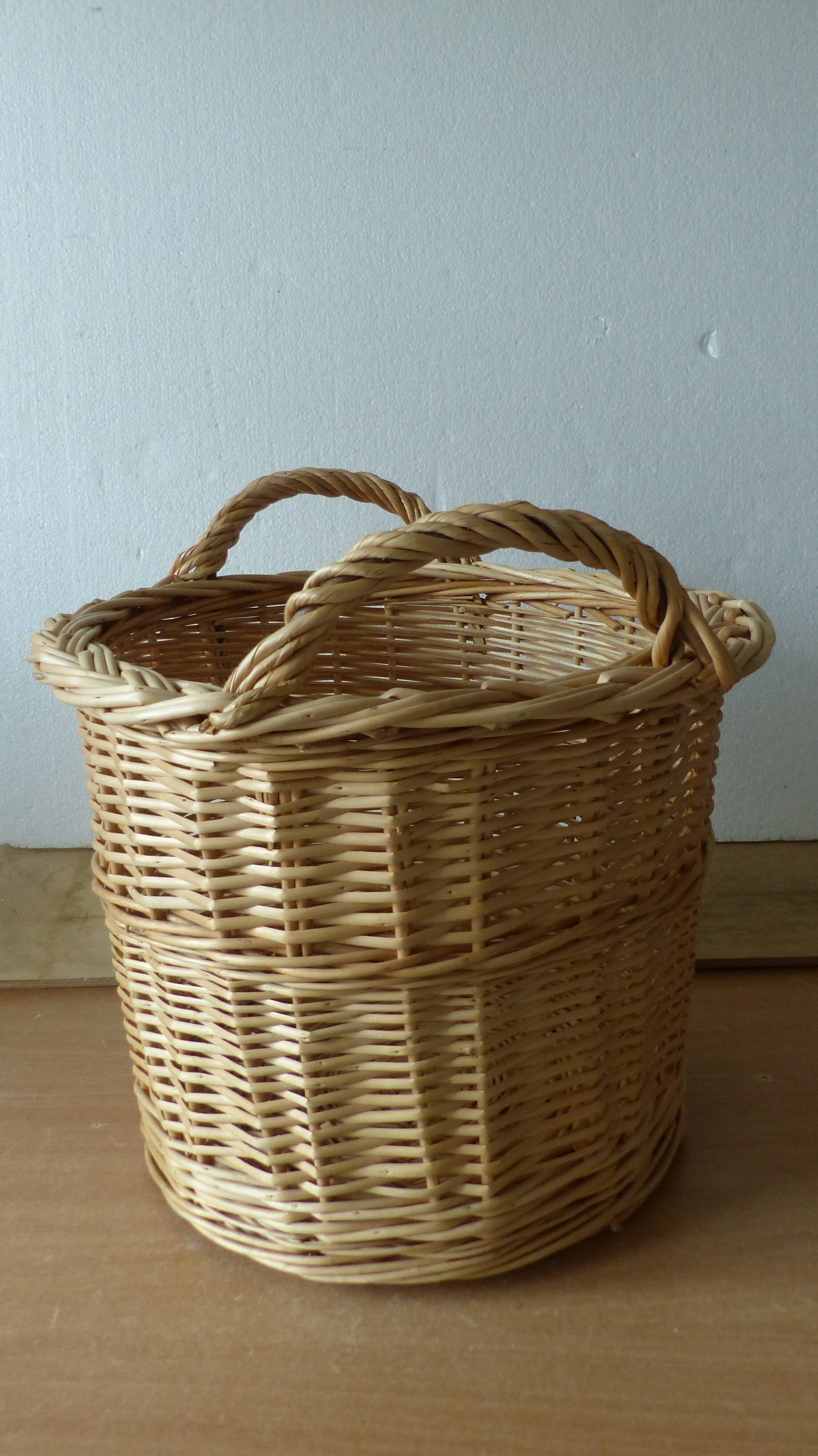 Wicker basket