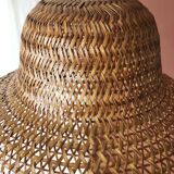 Braided wicker suspension