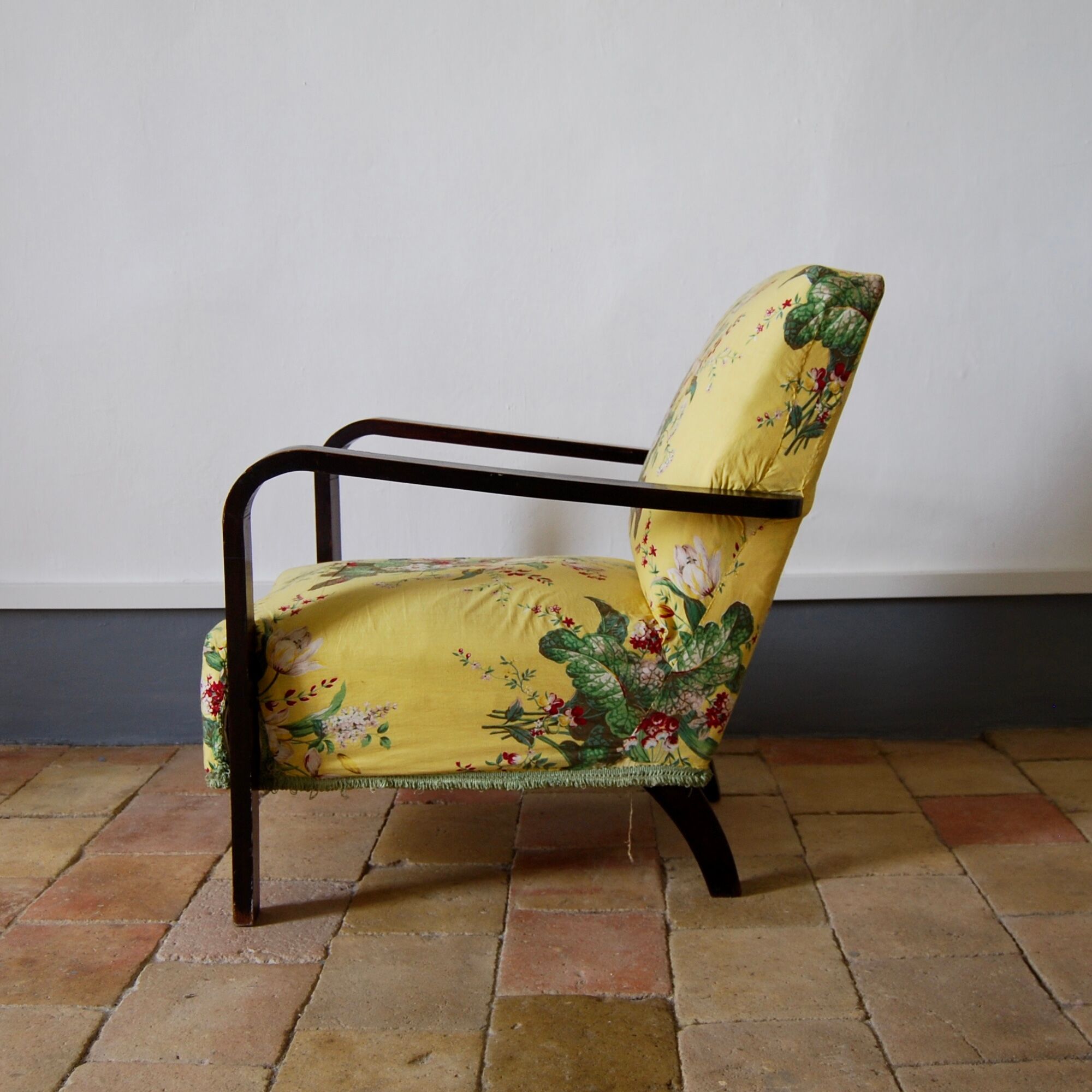 Chair yellow studio