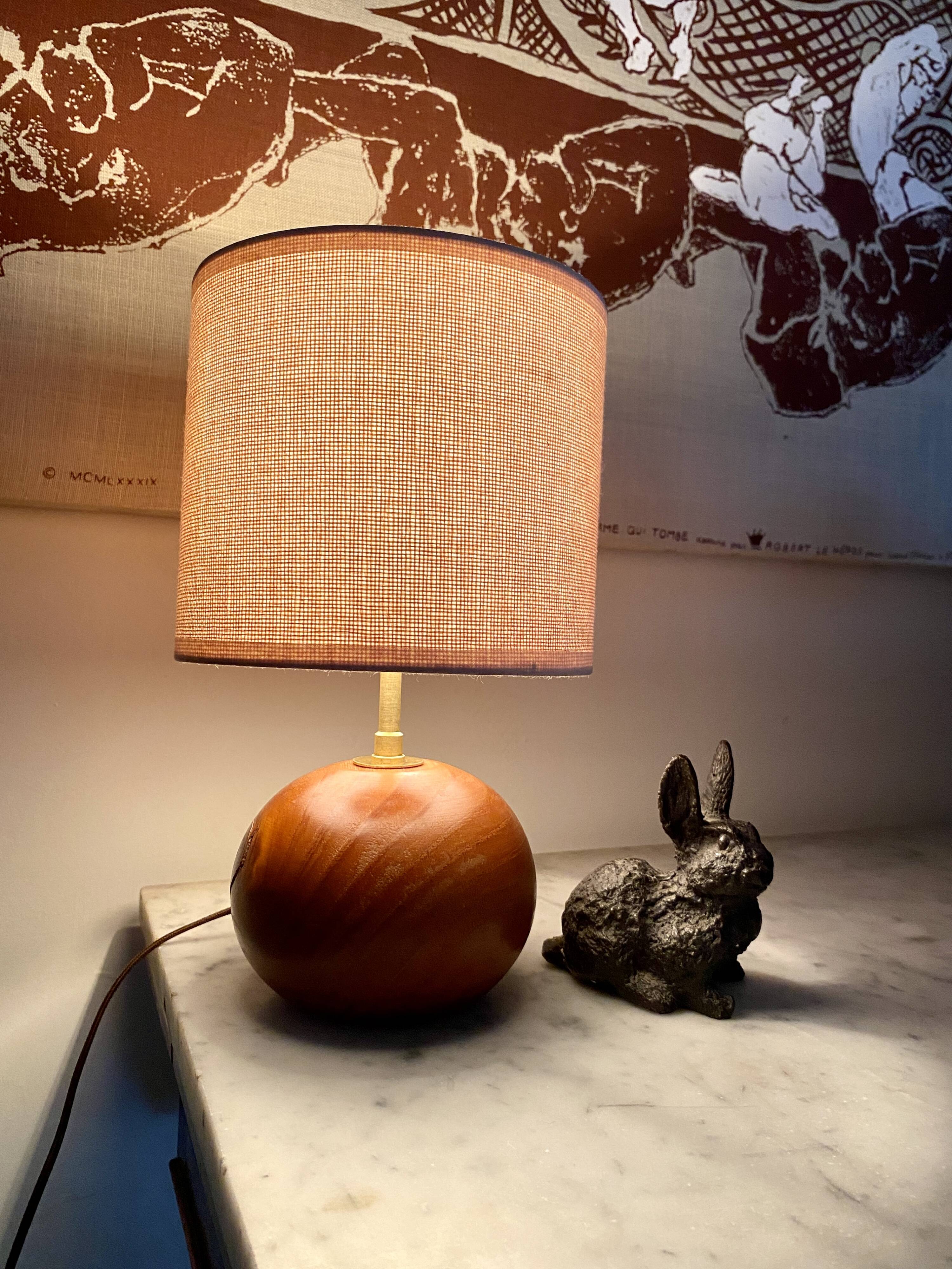 Wooden lamp, 2m fabric cable, fabric lampshade