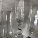 Set de 9 flutes à champagne tulipe Louis Philippe à cotes plates mi 19e