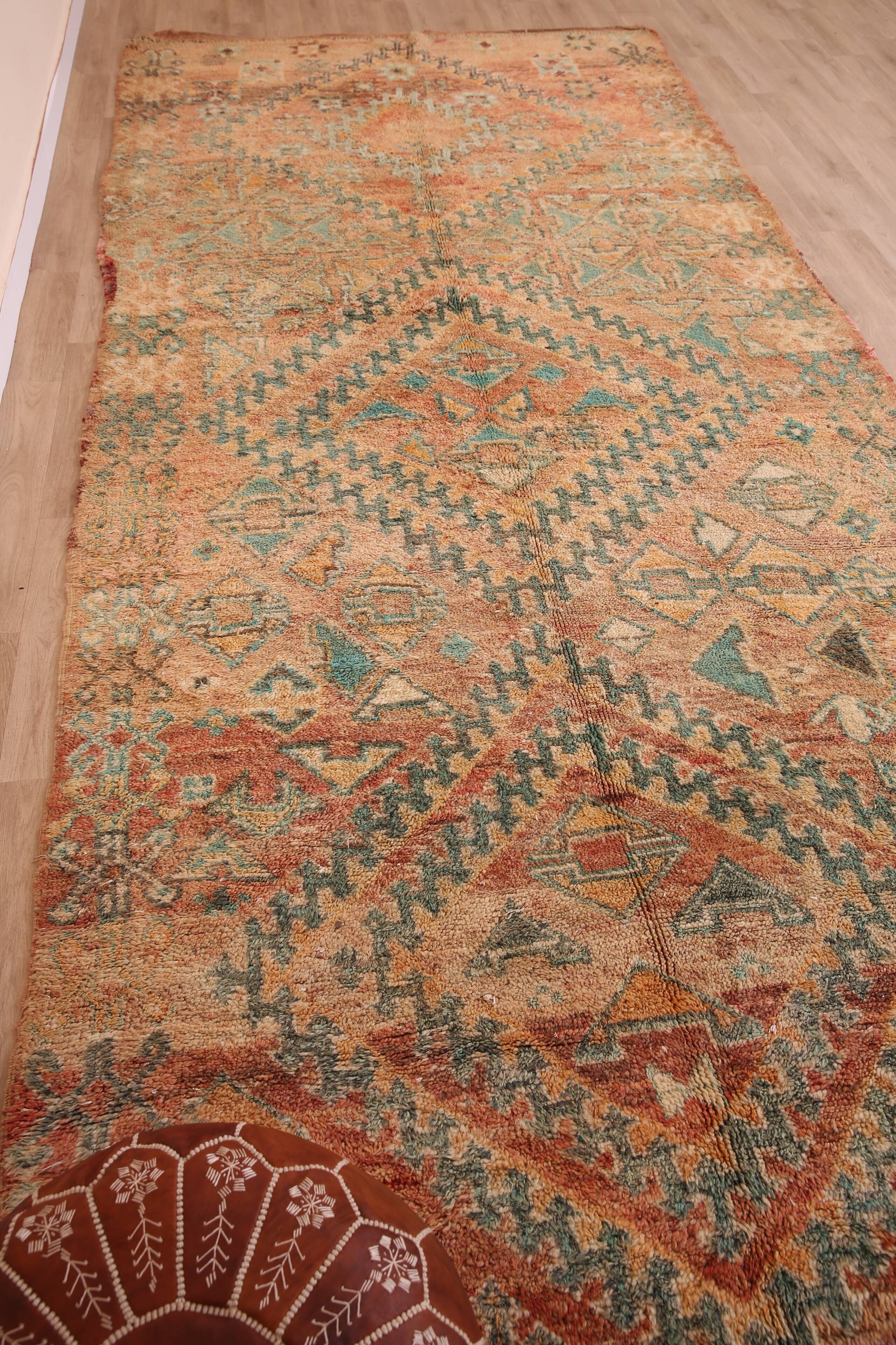 Peach Vintage Moroccan Rug 173 x 383 cm, Berber Wool Rug, Handmade Boho Rug