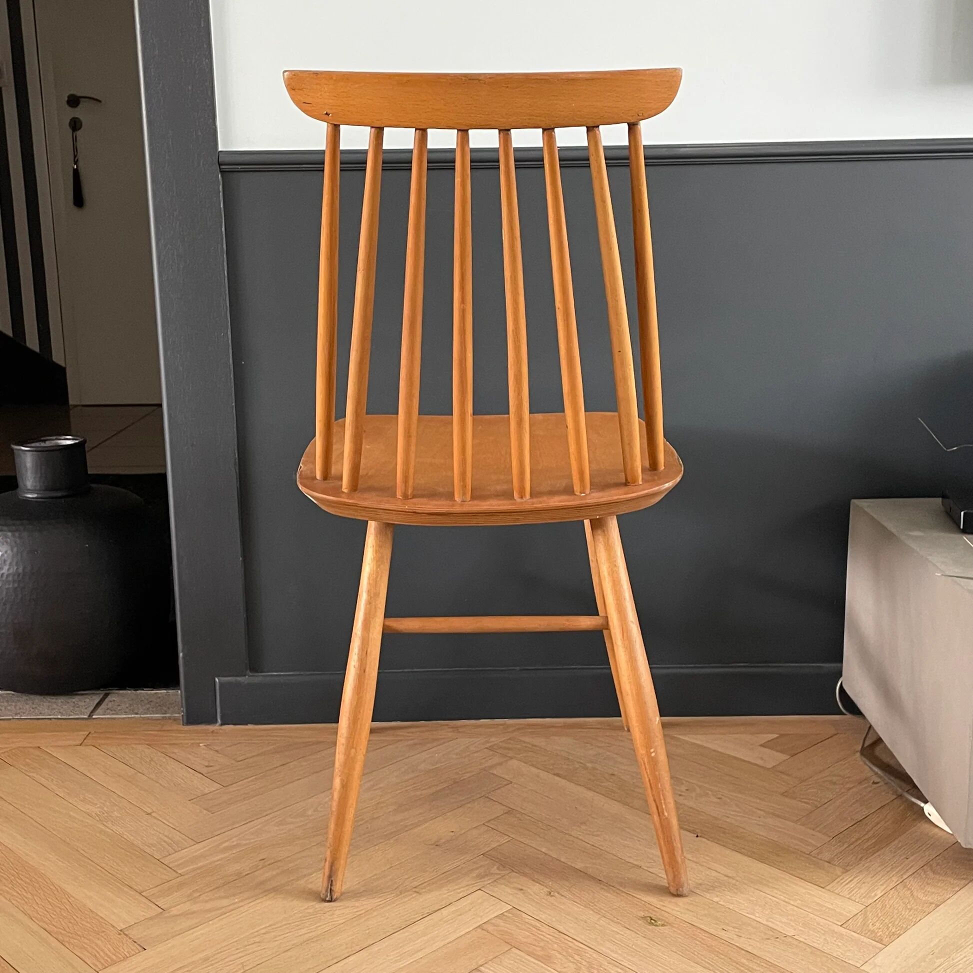 Chaise scandinave à barreaux 1950