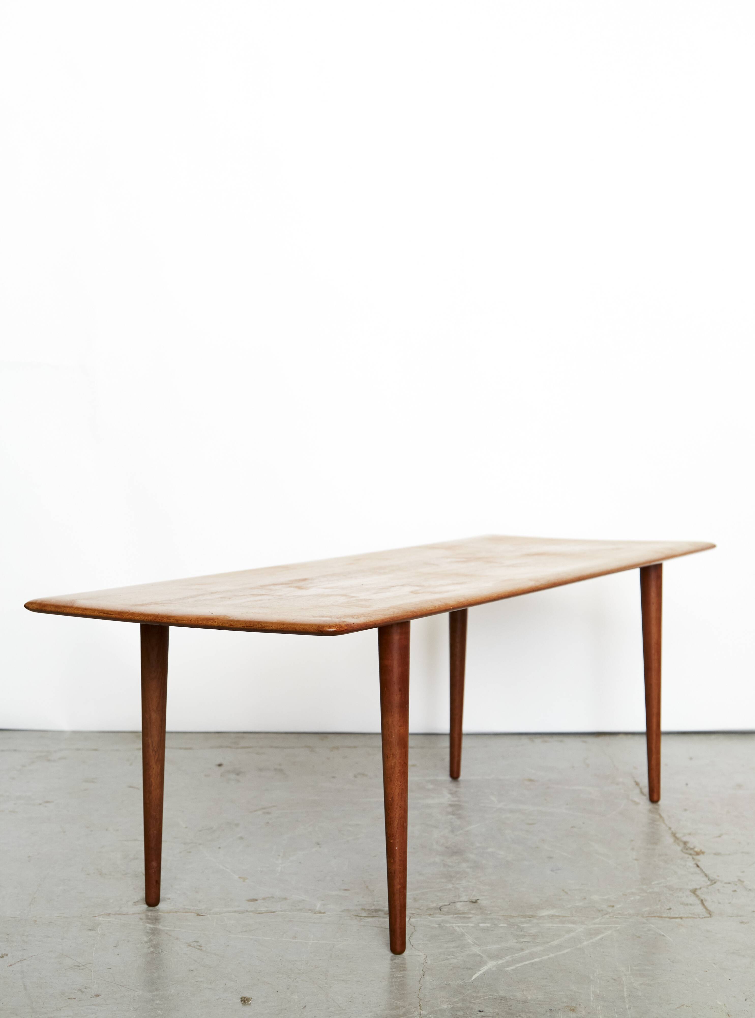 Peter Hvidt & Orla Mølgaard-Nielsen FD156 coffee table for France & Søn