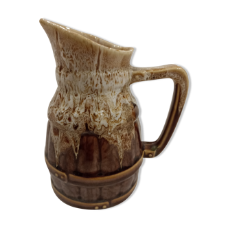 Ceramic pitcher barrel shape