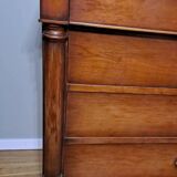 Mahogany chest of drawers