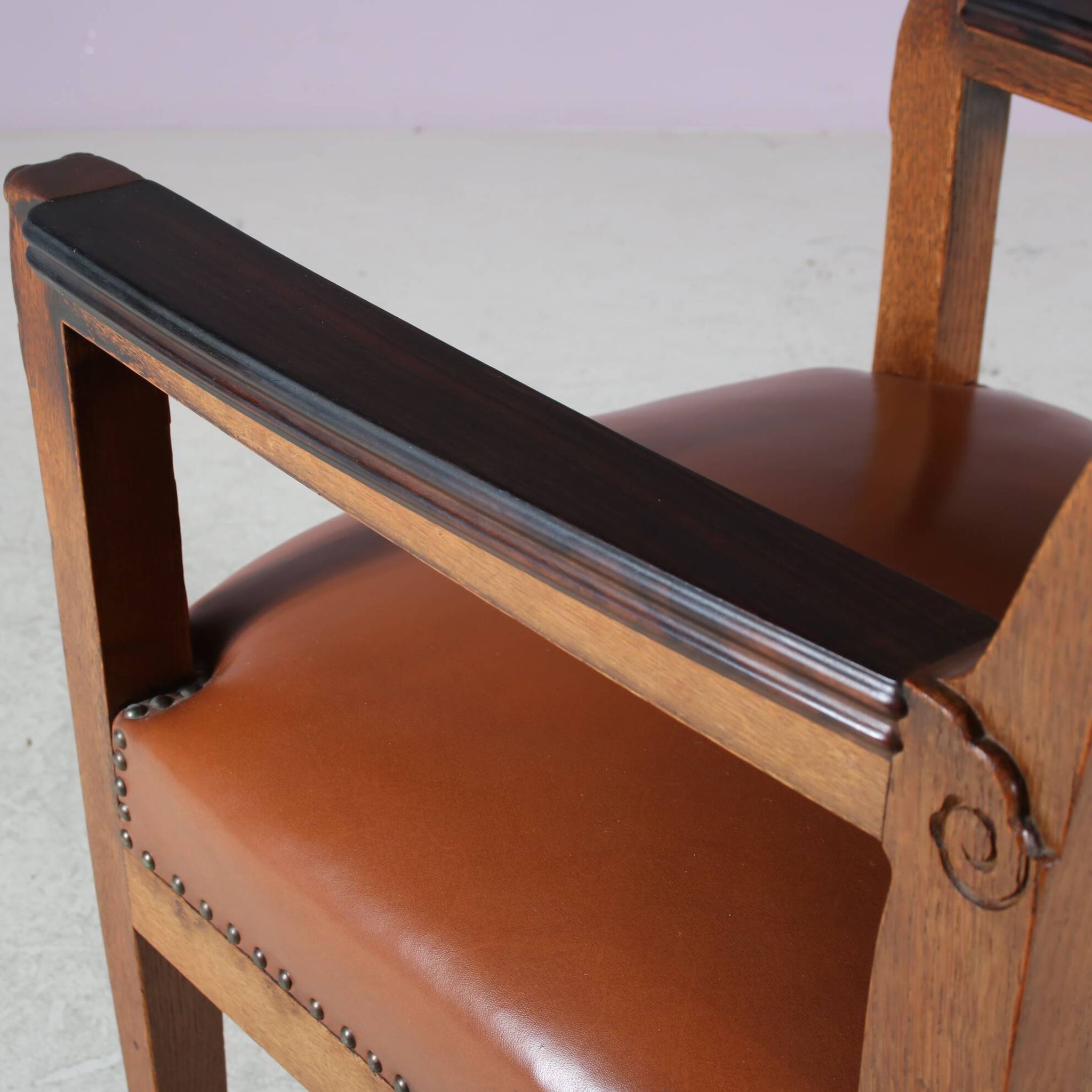 1920s Amsterdamse School style chair by Paul Bromberg for ‘t Woonhuys, Amst