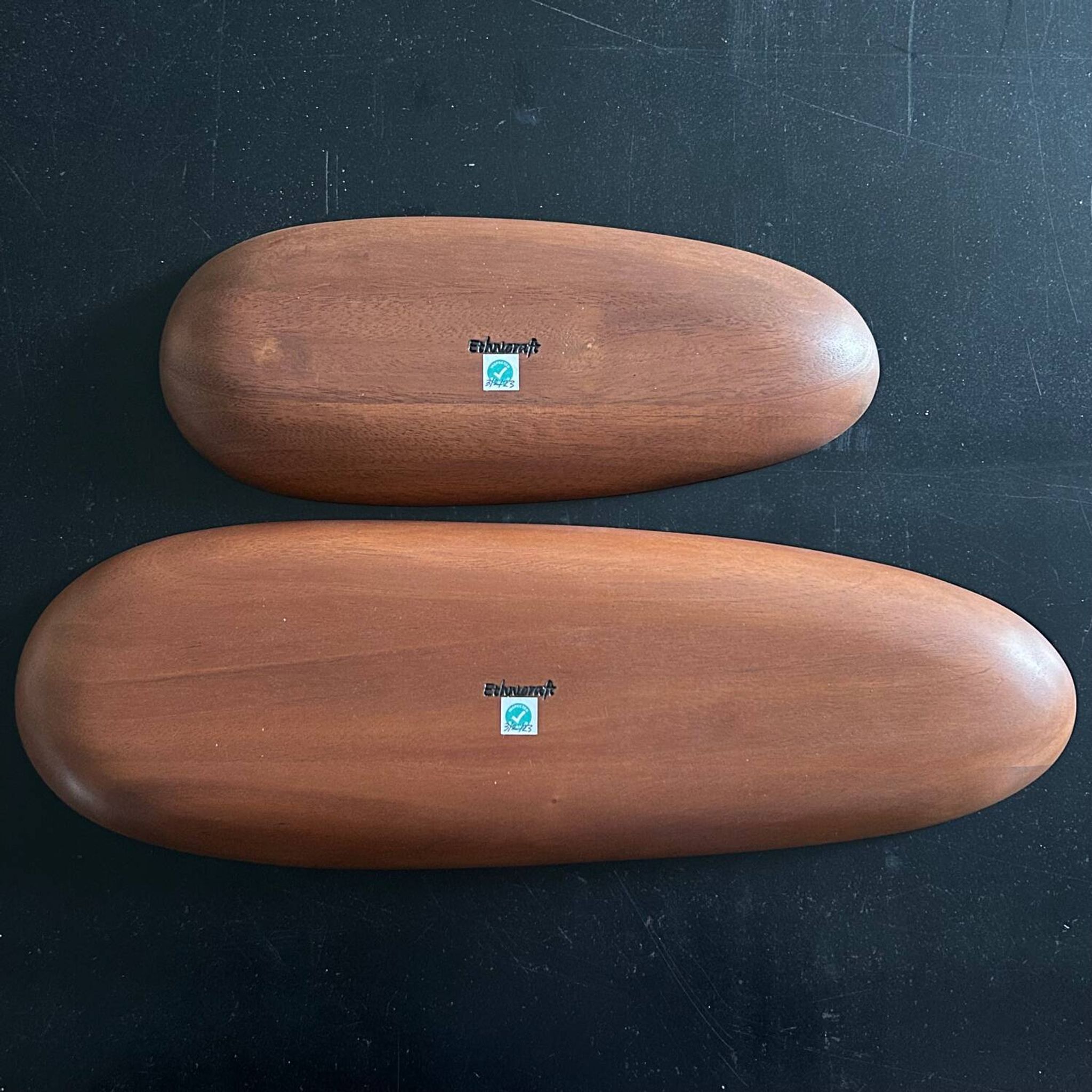 Coffret de 2 coupes Thin en acajou Ethnicraft