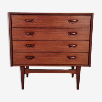 Danish teak chest of drawers, 60s