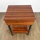 Meuble d'appoint design Formica et métal