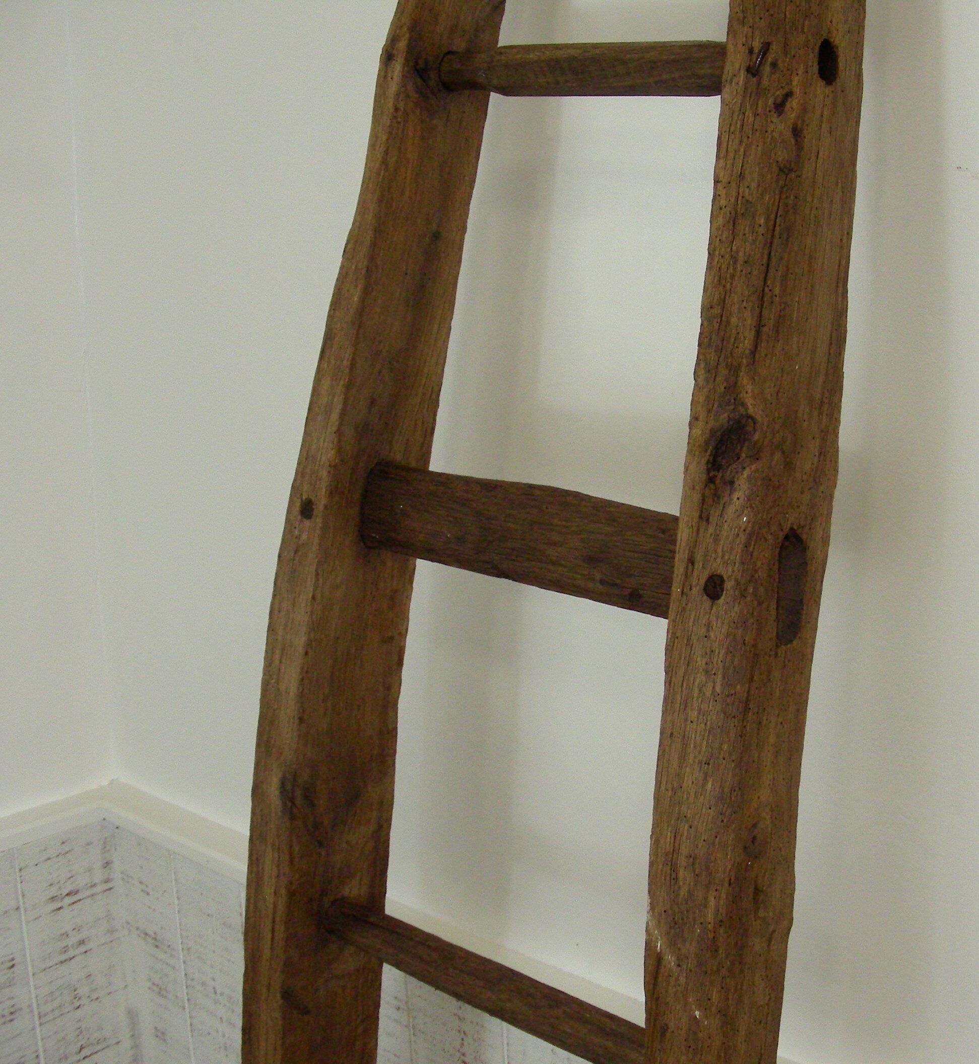 Old farm in oak range