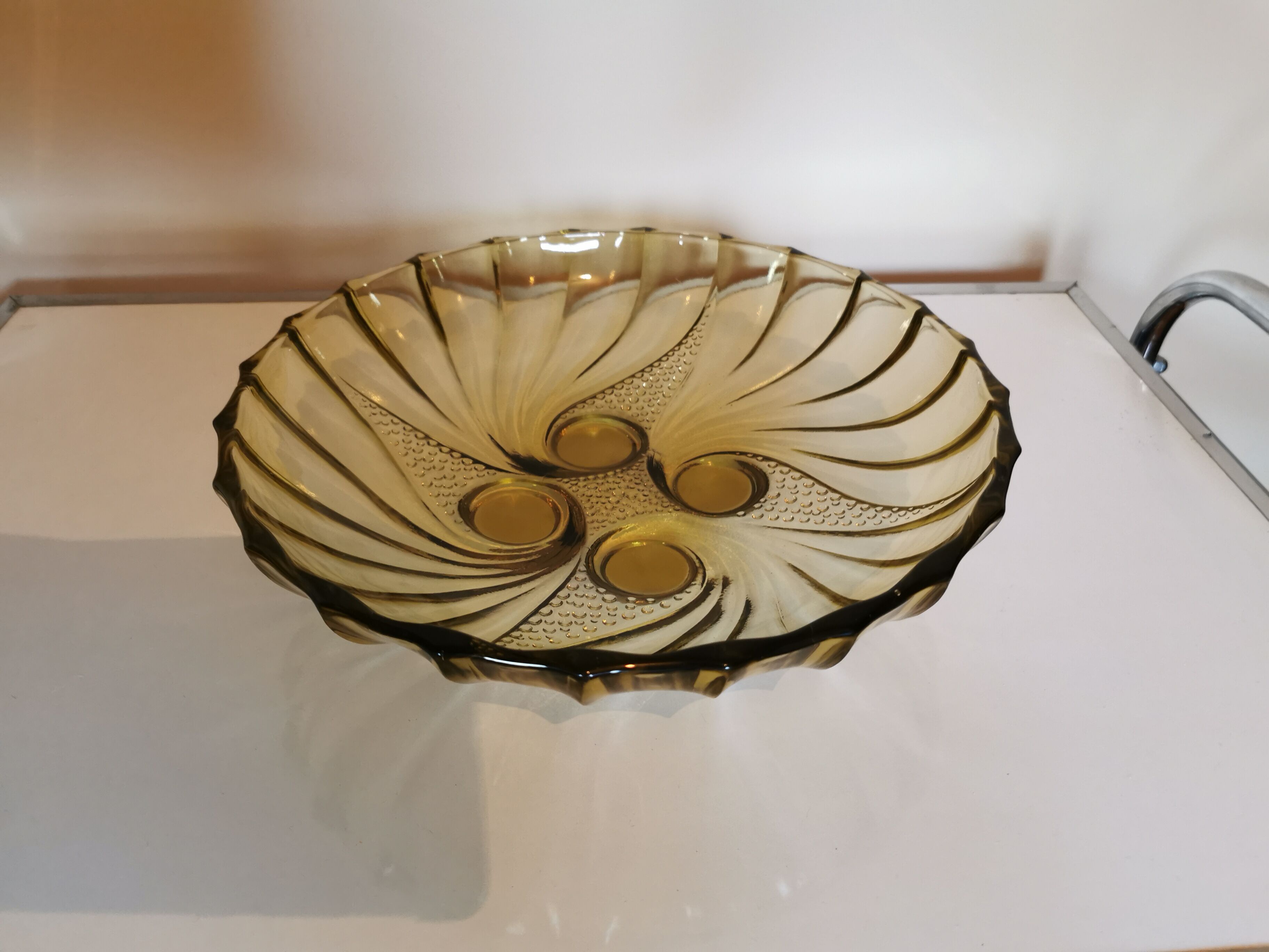 Art Deco dish in yellow glass