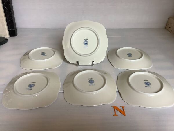 Six petites assiettes à fleurs Raynaud Limoges