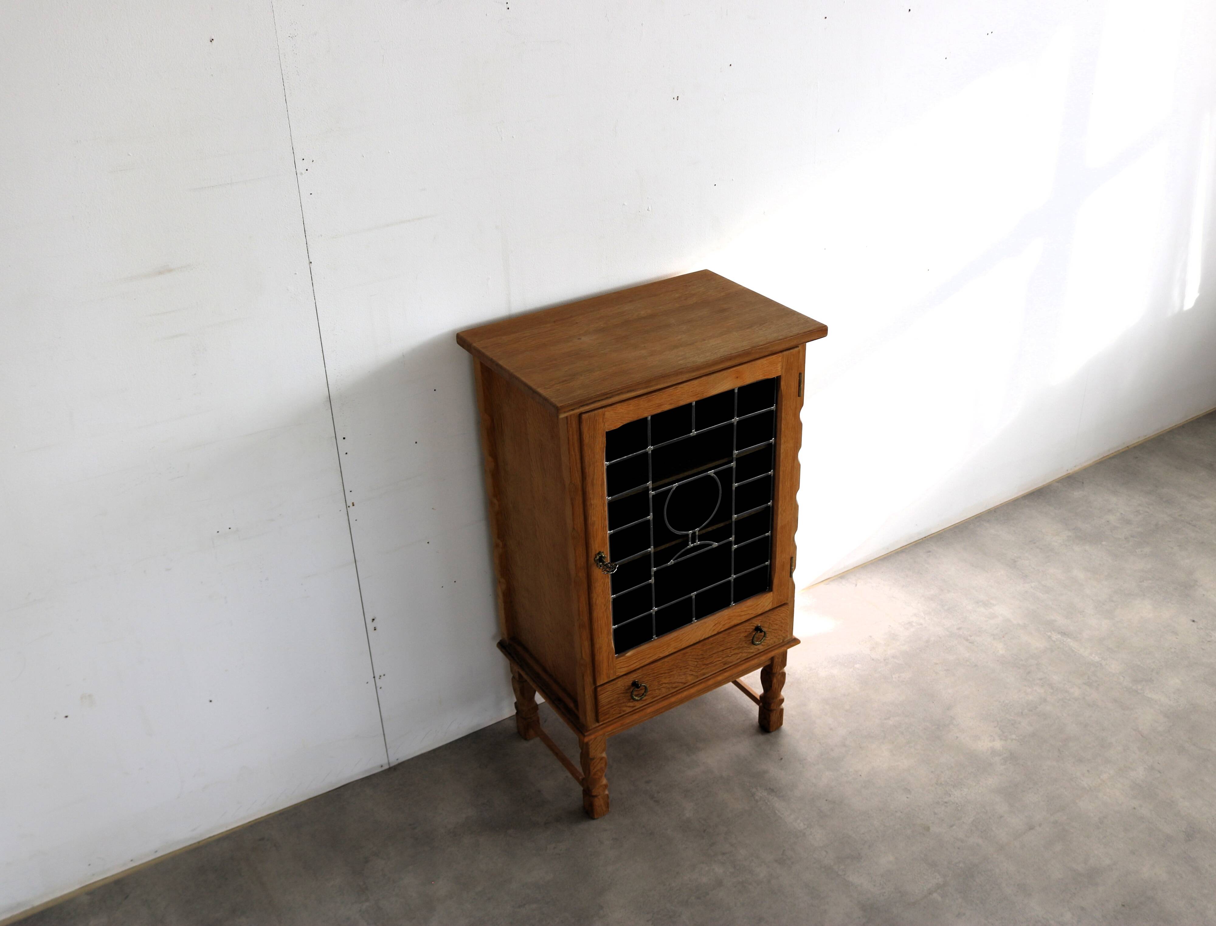 Table de chevet vintage en chêne Kjaernulf