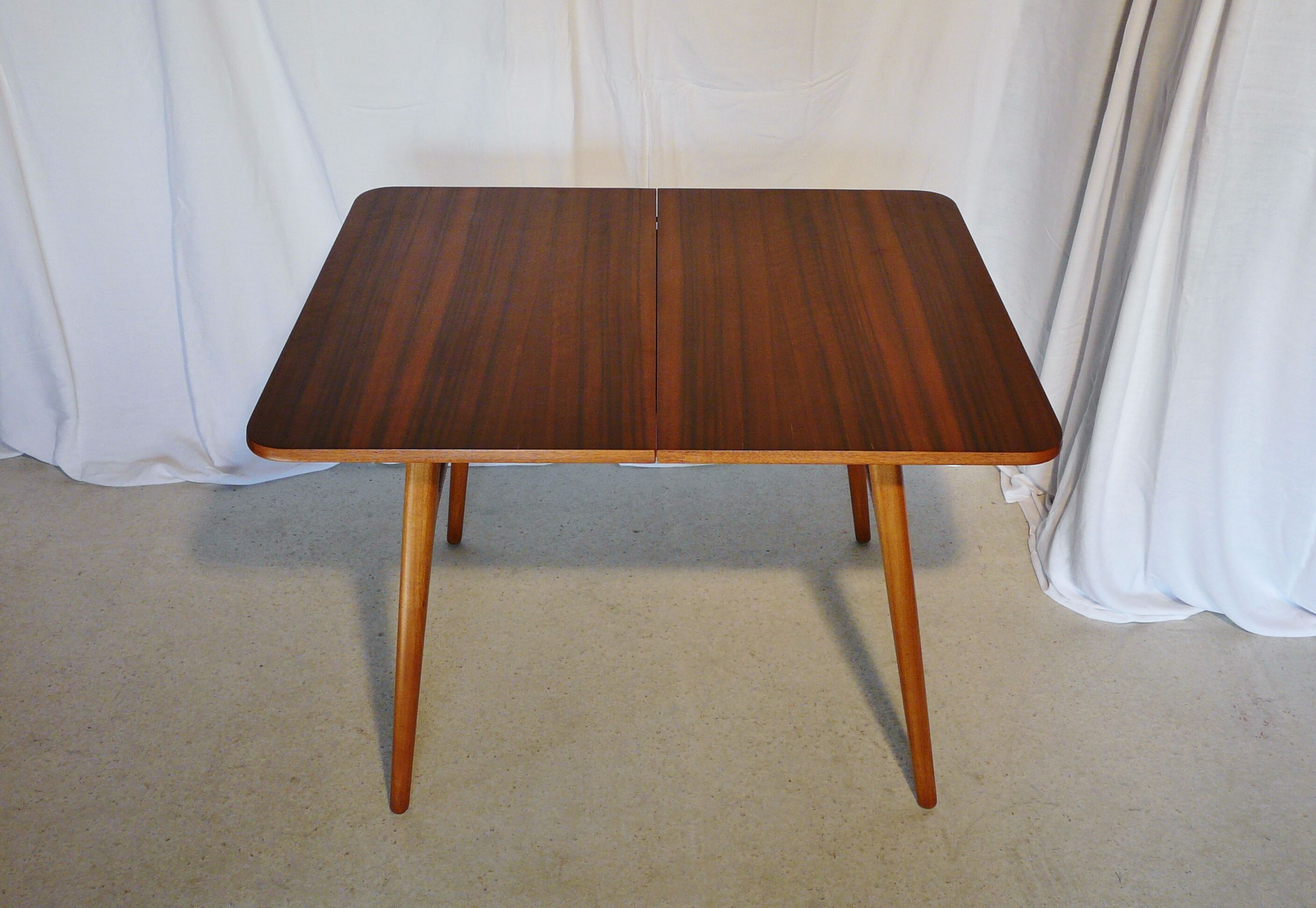 Table dining expandable Scandinavian G Plan 50 years
