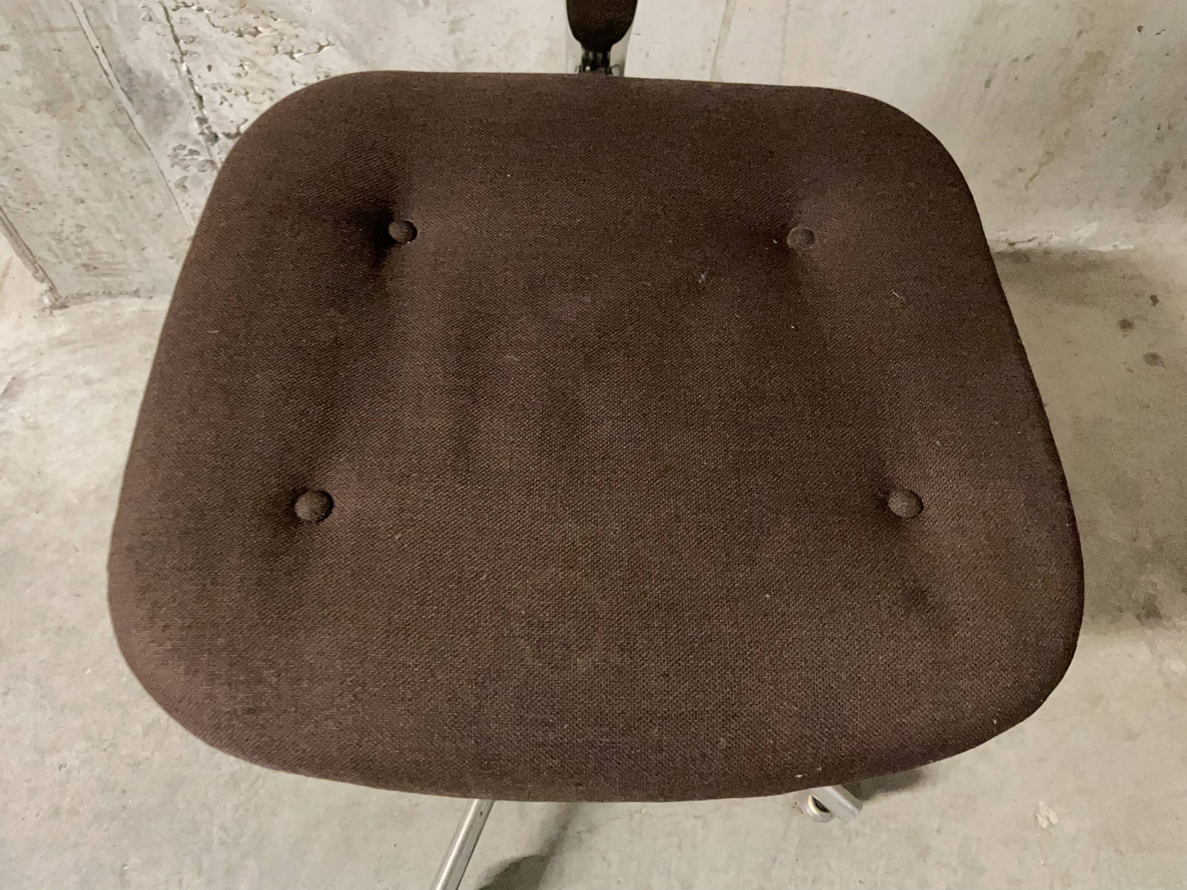 Steelcase Strafor Chair