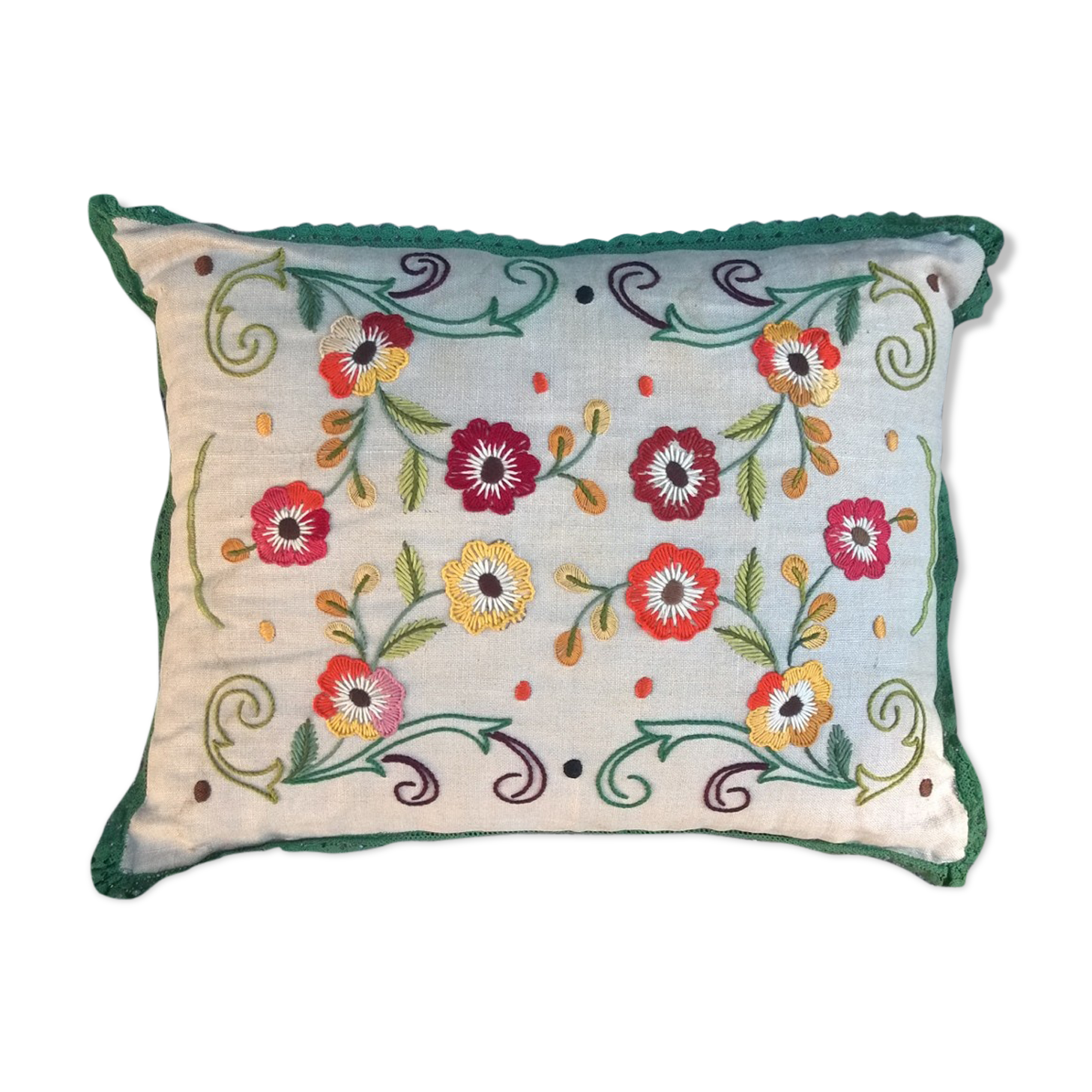 Rectangular cushion embroidery, 50s