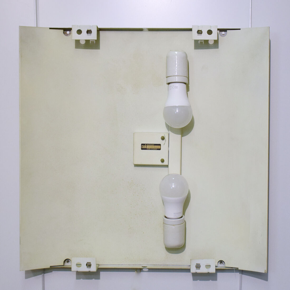 Raak sconce  'Licht-Tichels' P-1400, Amsterdam 1972