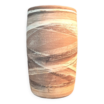 Vase rouleau en terre cuite peinte, La Borne vers 1960 par Anne-Marie Sybsema de Bay.