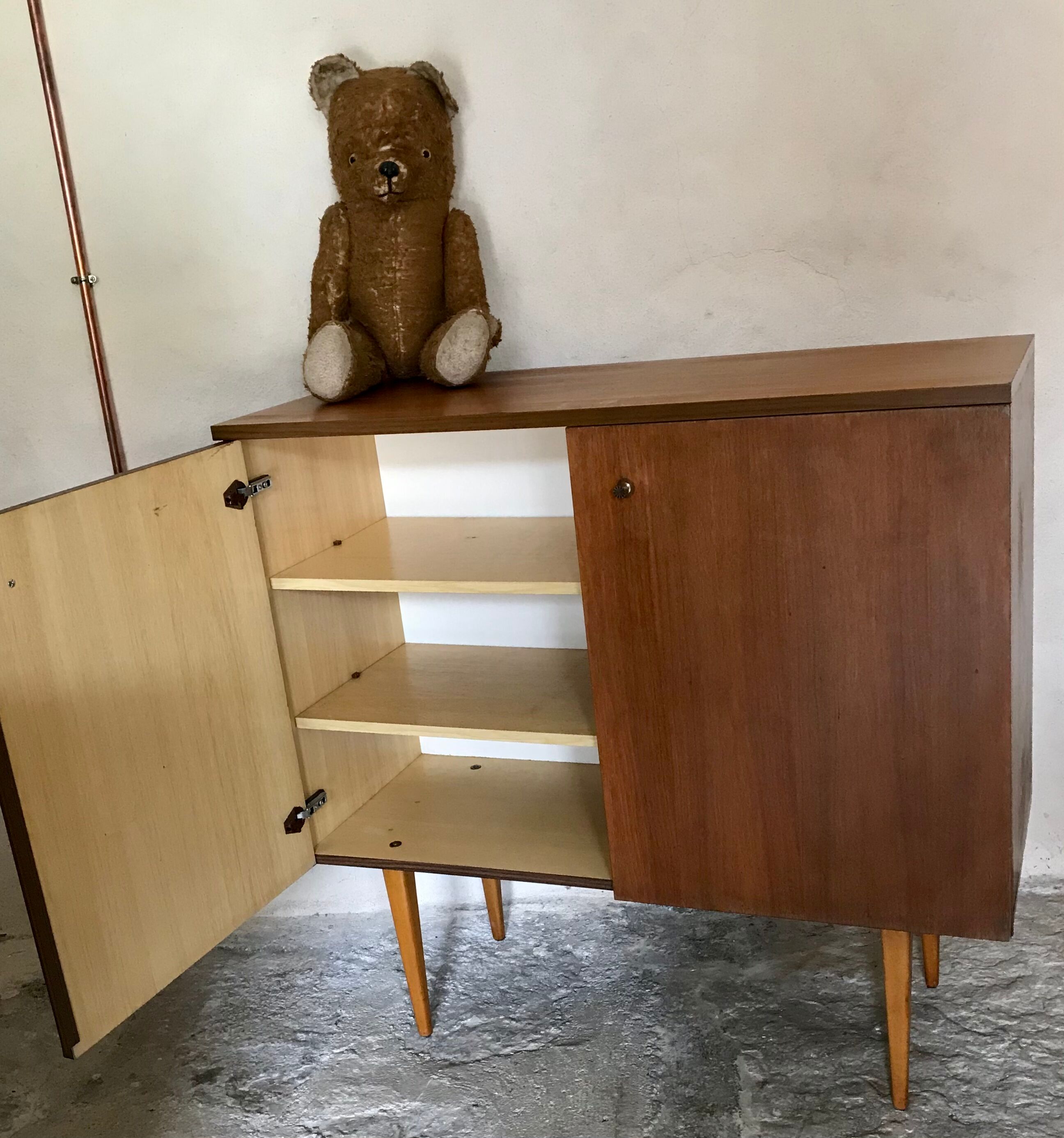 Two-door vintage free-standing buffet