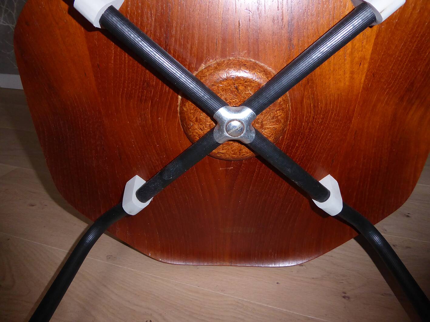 4 Arne Jacobsen's chairs Mod. 3300 1st edition