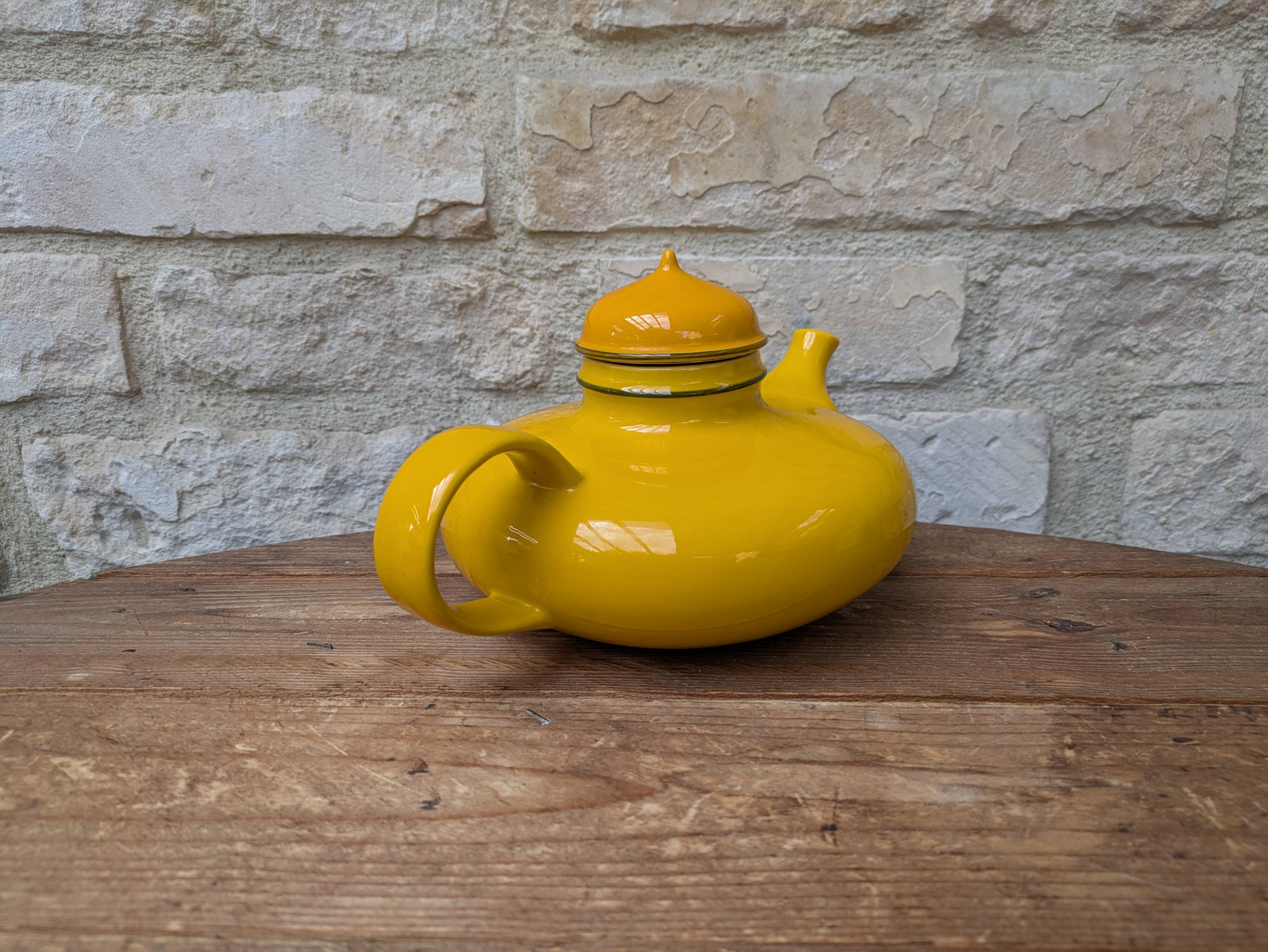 Yellow teapot from the 60s/70s series Pop Design Inger Persson Rörstrand Sweden